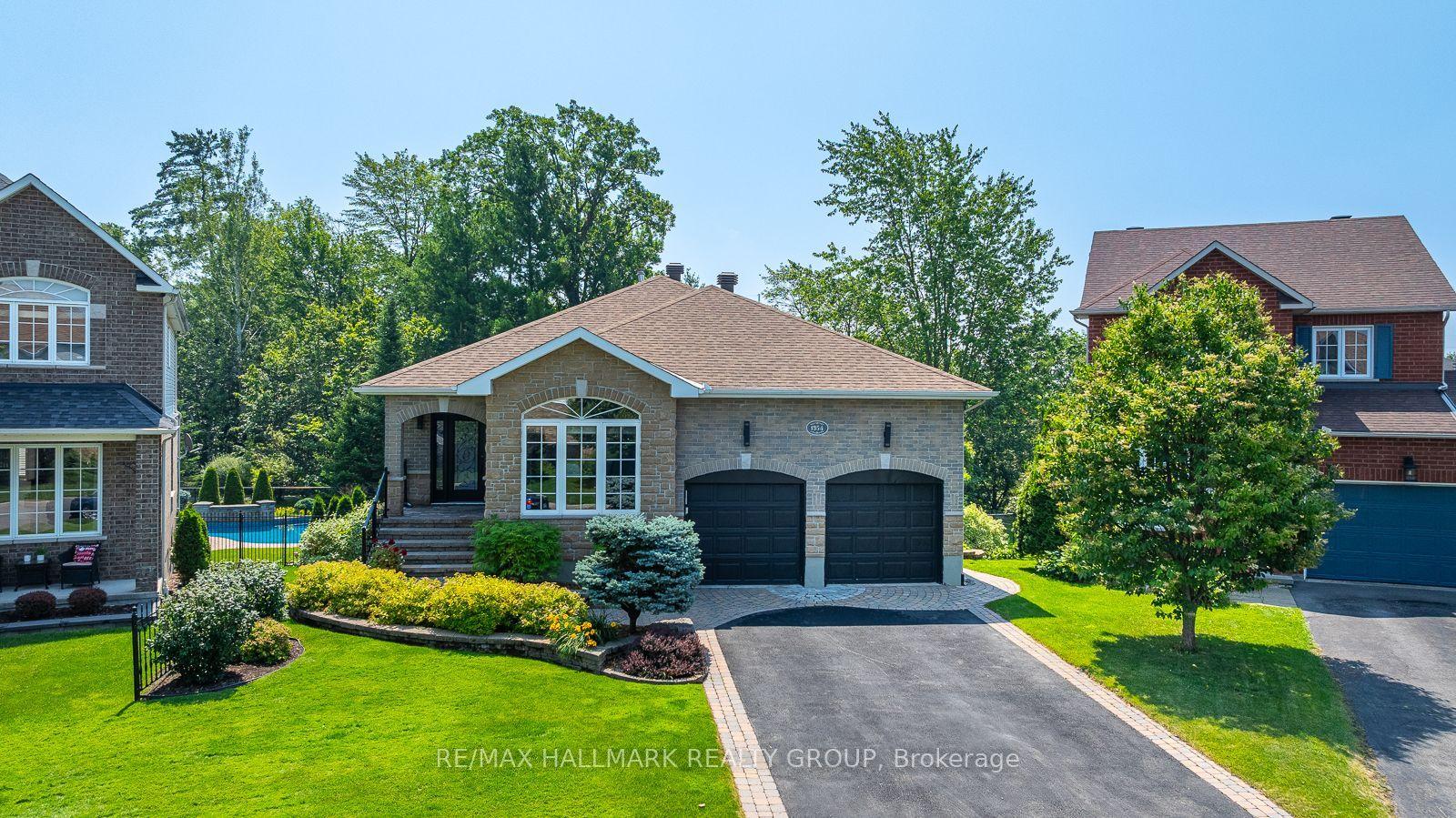 1954 Lobelia Way, Orleans - Cumberland and Area — Detached for sale, photo 1