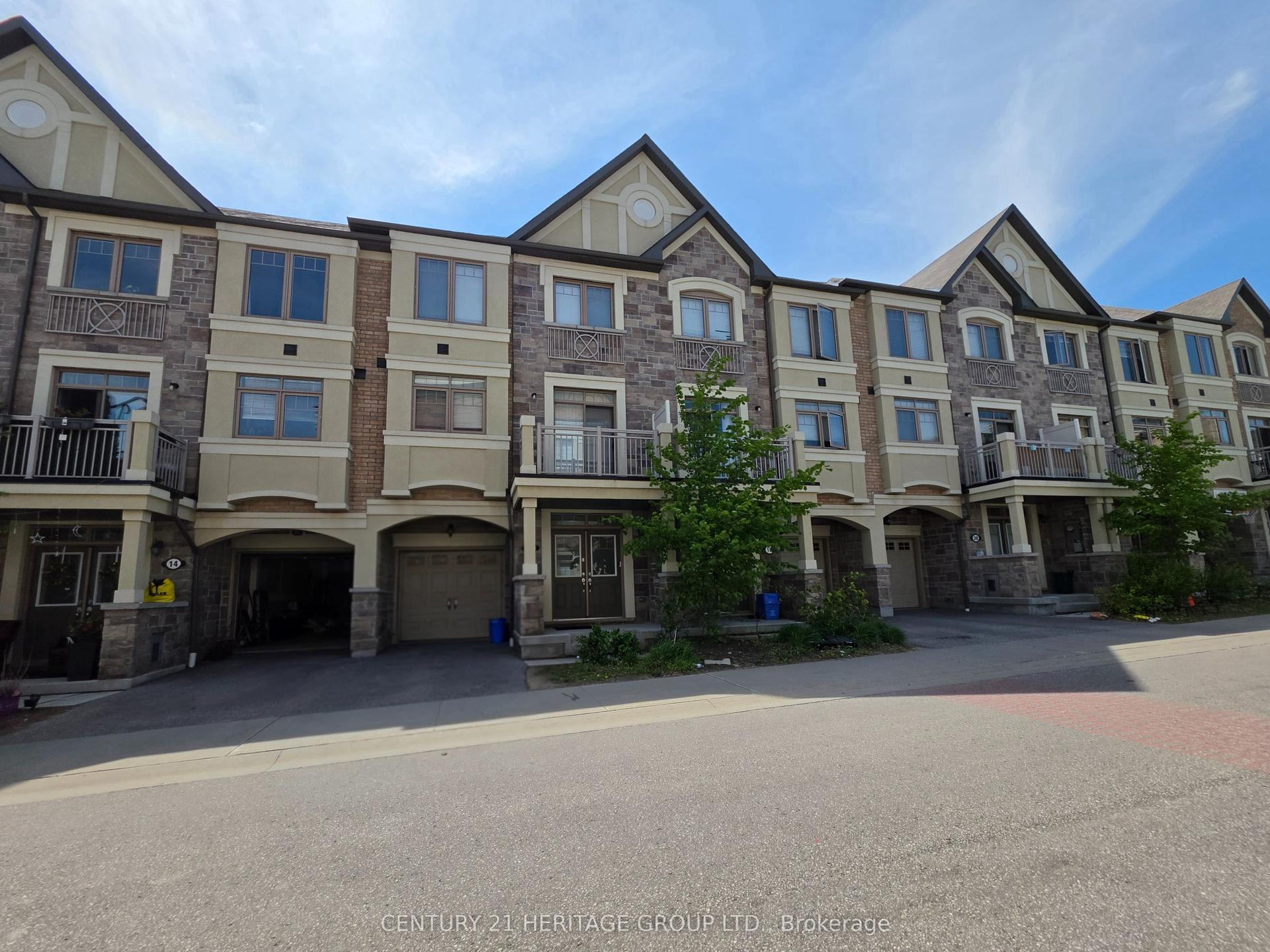 16 Coxhead Lane — photo 1