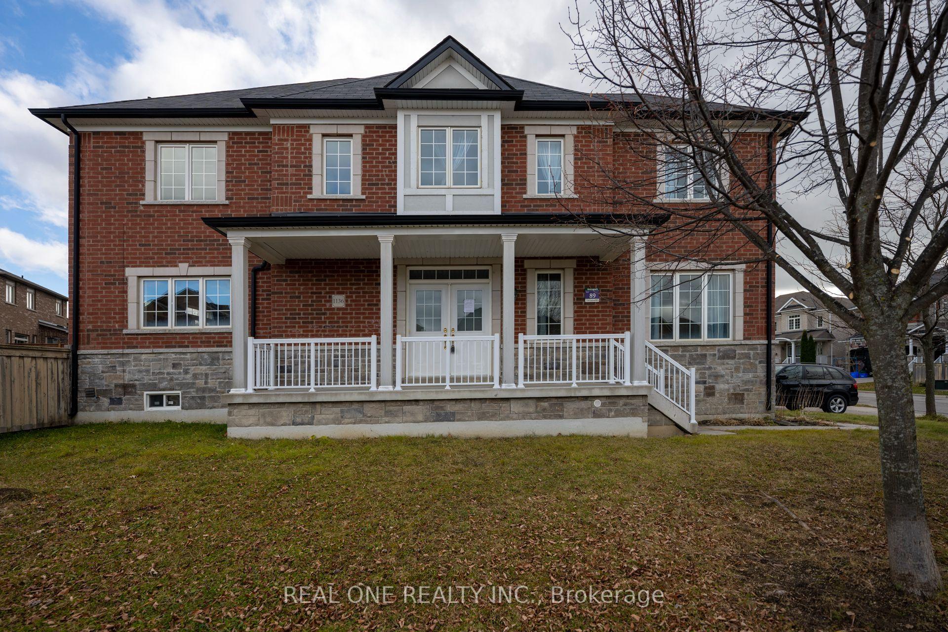1136 Cenotaph Boulevard — photo 1