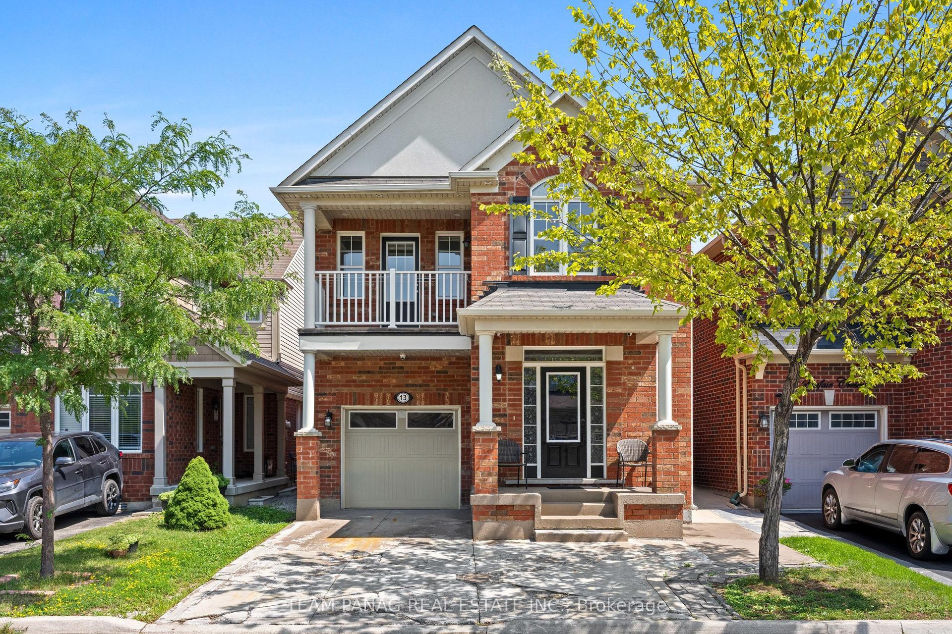 13 Seafair Crescent, Brampton — Detached for sale, photo 1