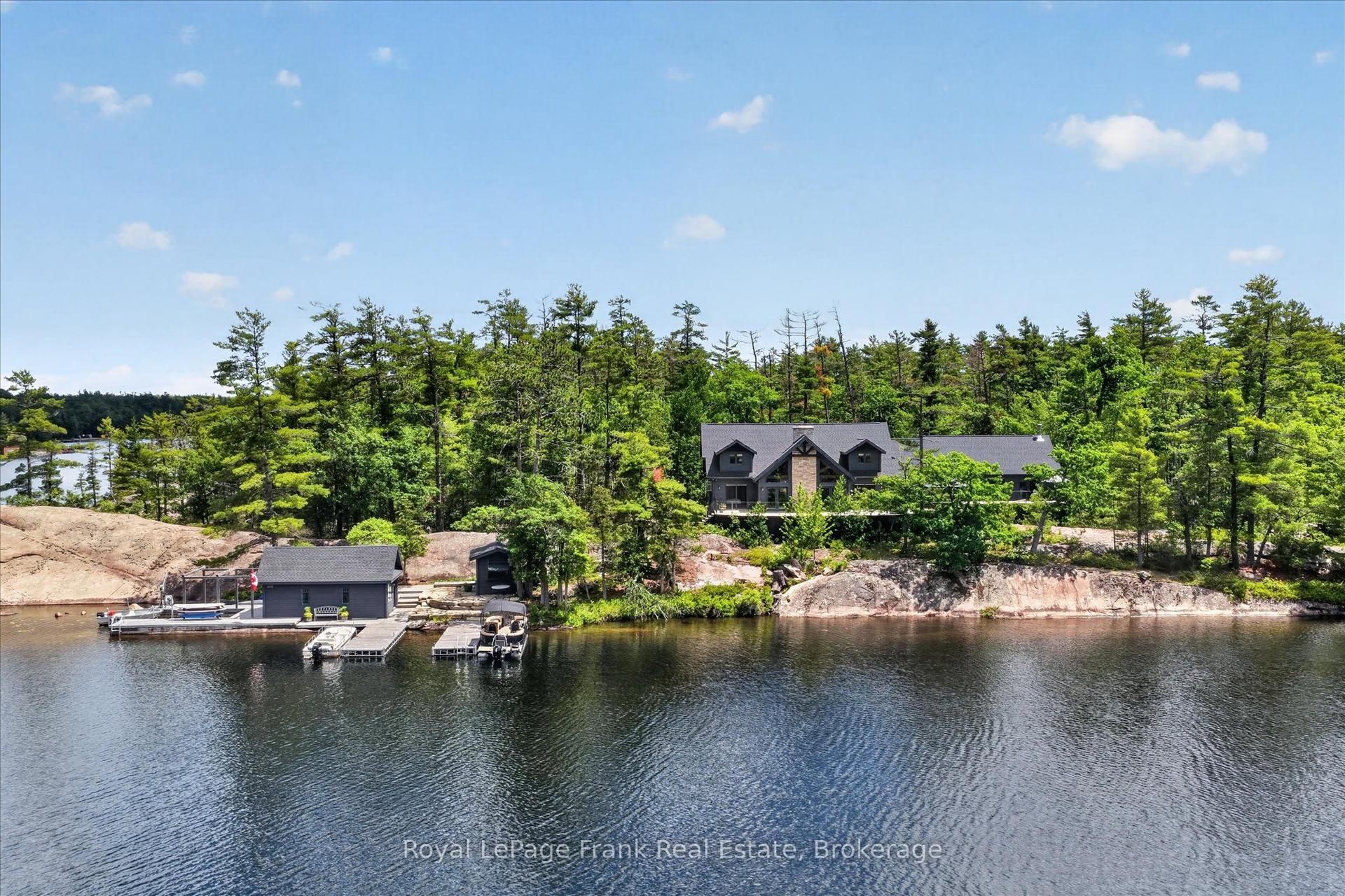 2946 Stony Lake, North Kawartha — Detached for sale, photo 1