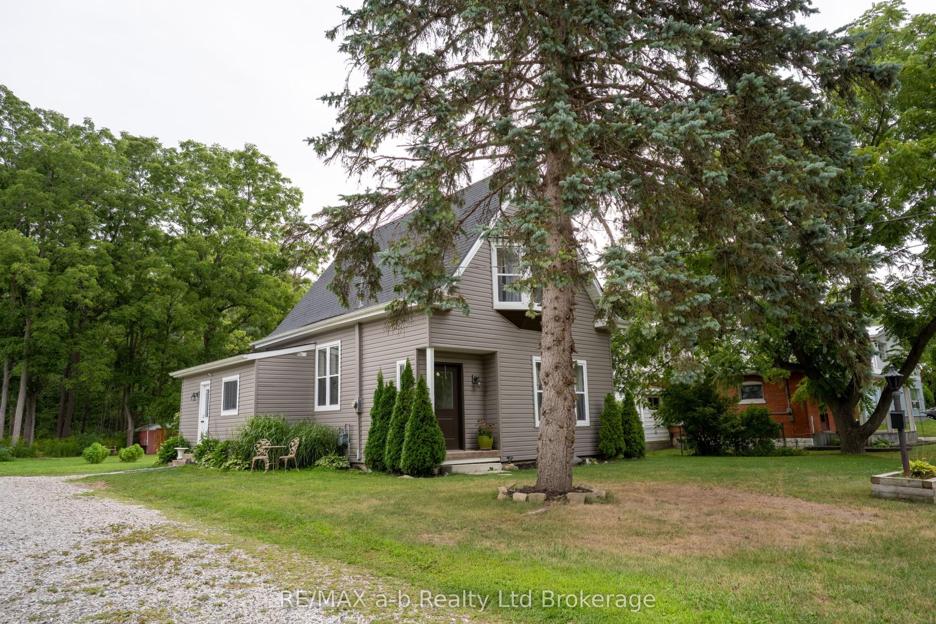 14 Old Vienna Road — photo 1