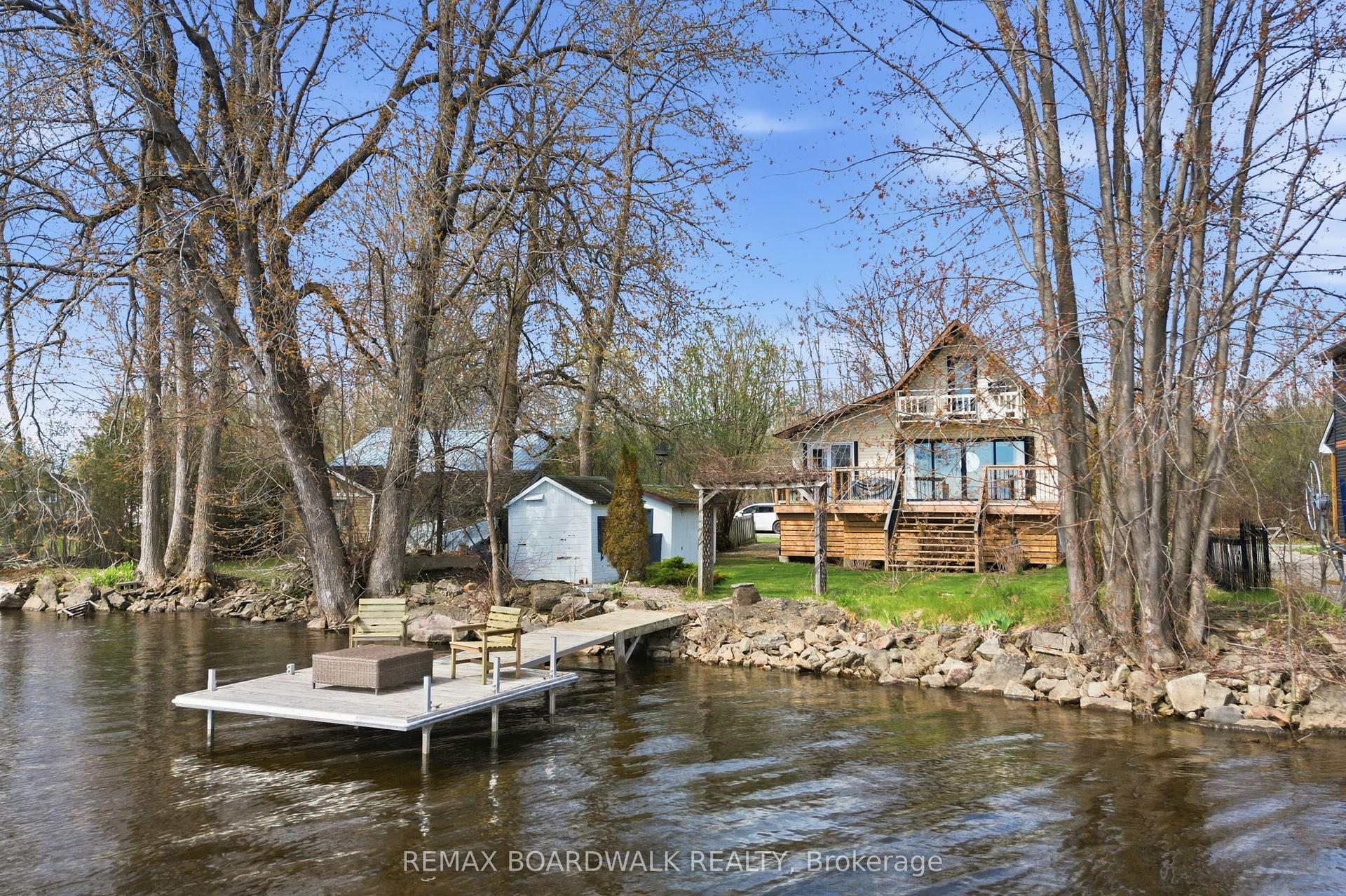 124 Mccullough's Landing Road — photo 1