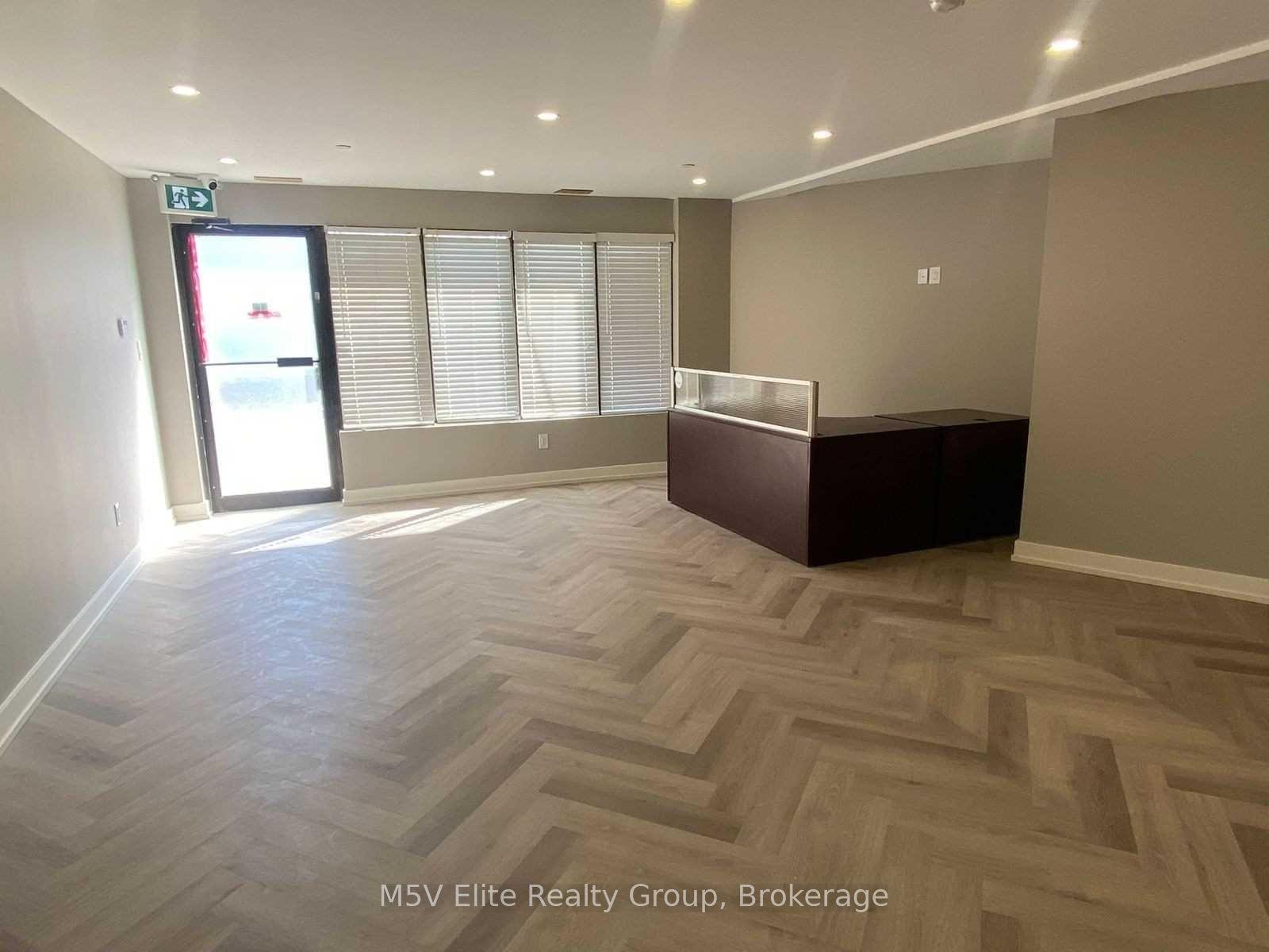 250 Regina Road 15 #15 — photo 1