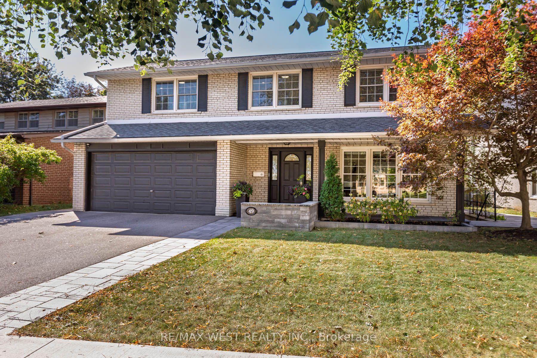 49 Winterton Drive, Toronto — Detached for sale, photo 1