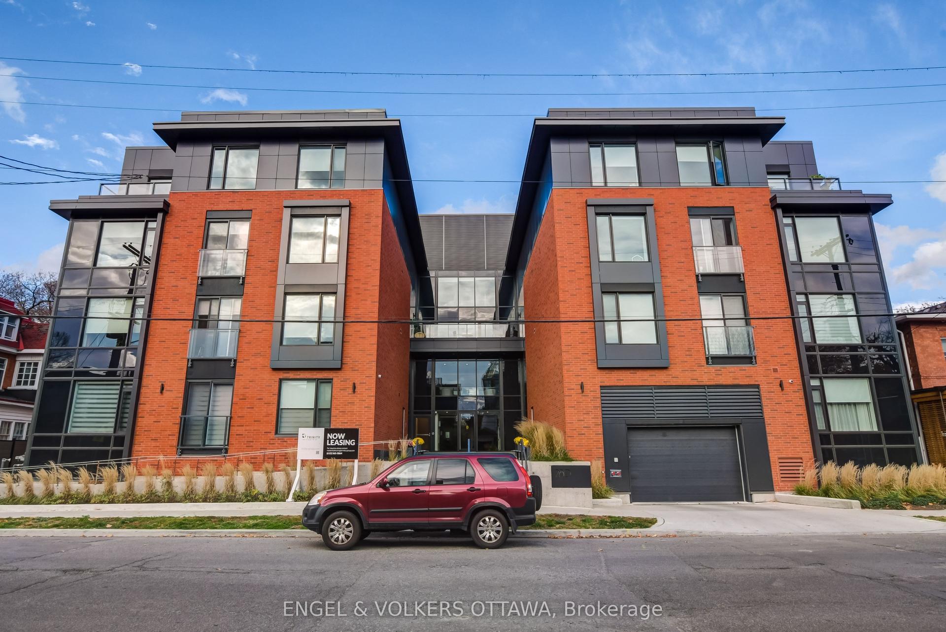 280 Crichton Street 302 #302 — photo 1