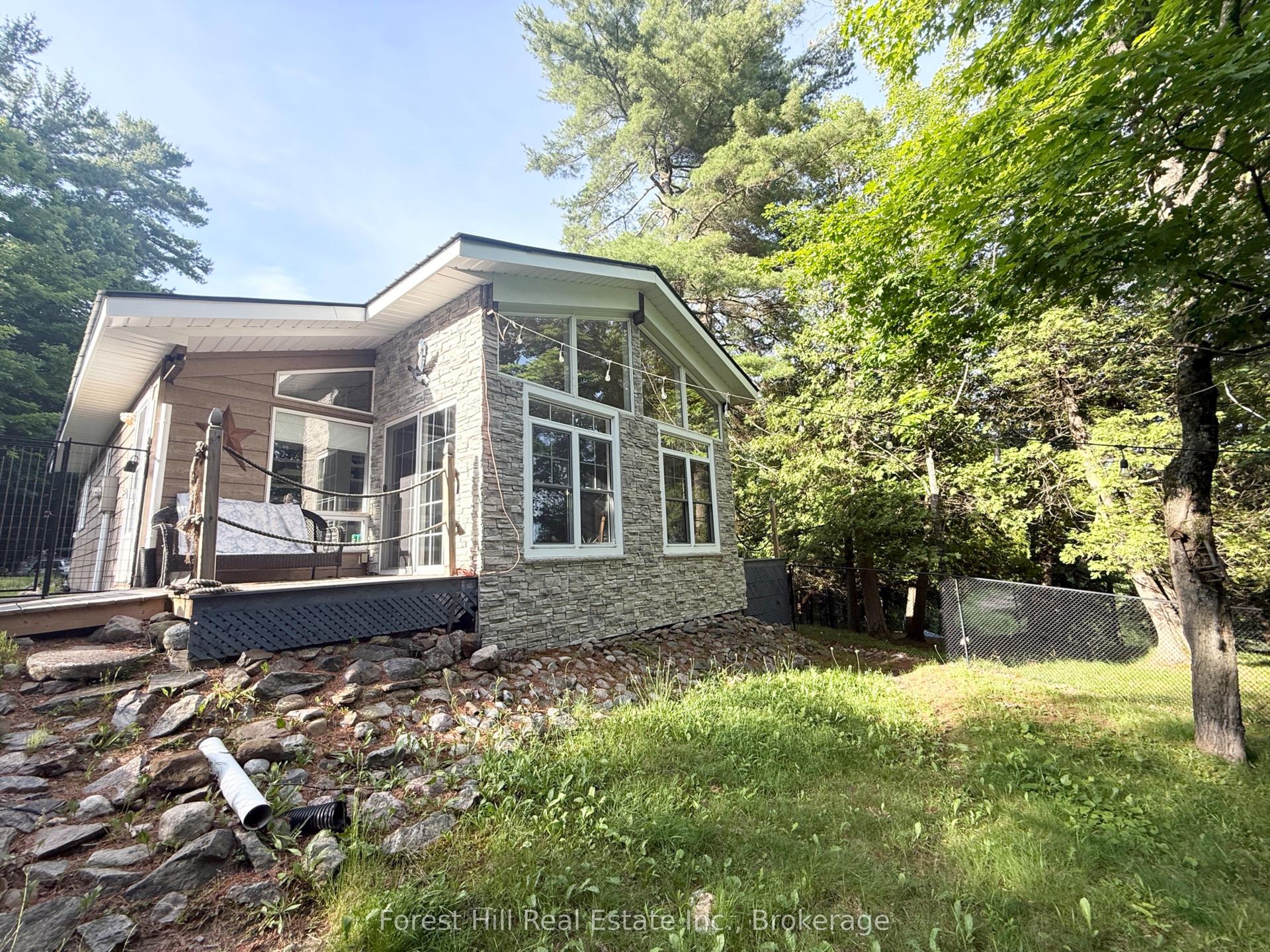 935 Limberlost Road, Parry Sound Remote Area — Detached for sale, photo 1