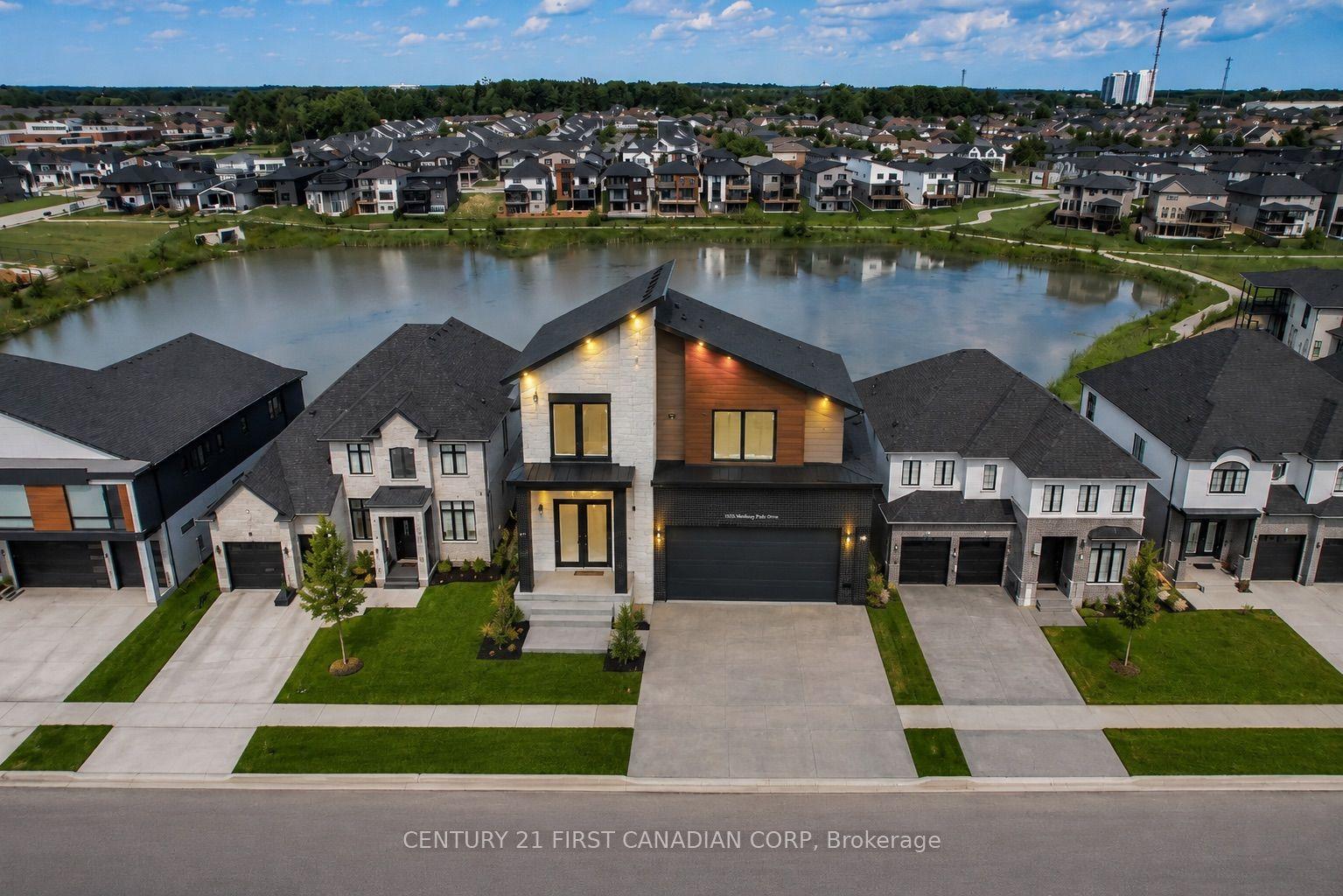 1535 Medway Park Drive, London North — Land for sale, photo 1