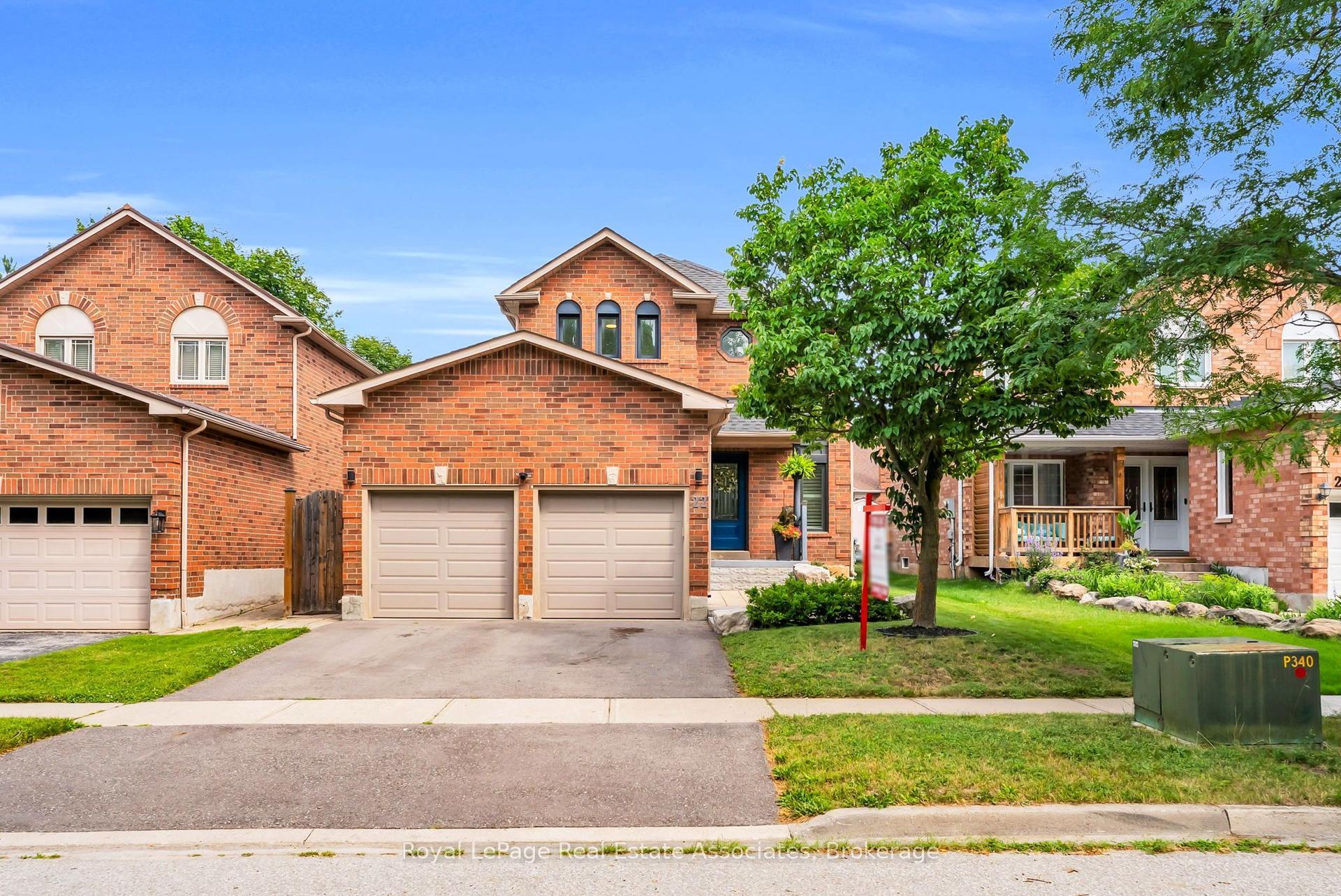 22 Mccullough Crescent, Halton Hills — Detached for sale, photo 1