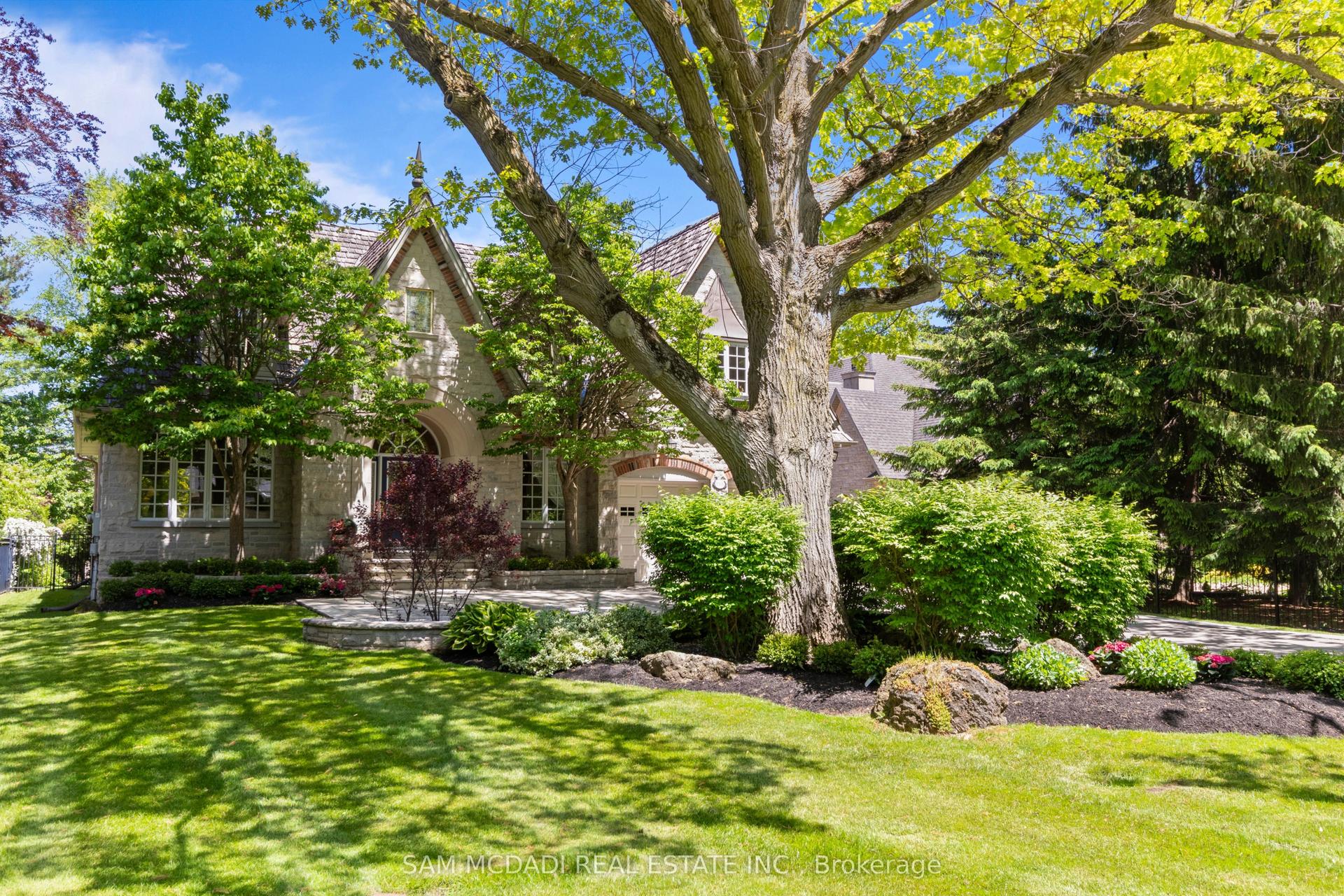 1301 Mississauga Road, Mississauga — Detached for sale, photo 1