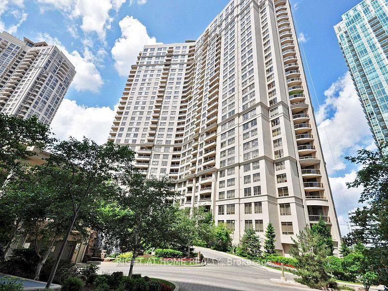 3888 Duke Of York Boulevard 3034 #3034 — photo 1