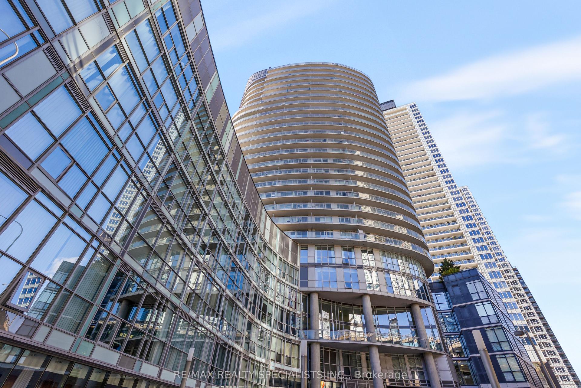38 Dan Leckie Way 2908 #2908, Toronto — Condo for sale, photo 1