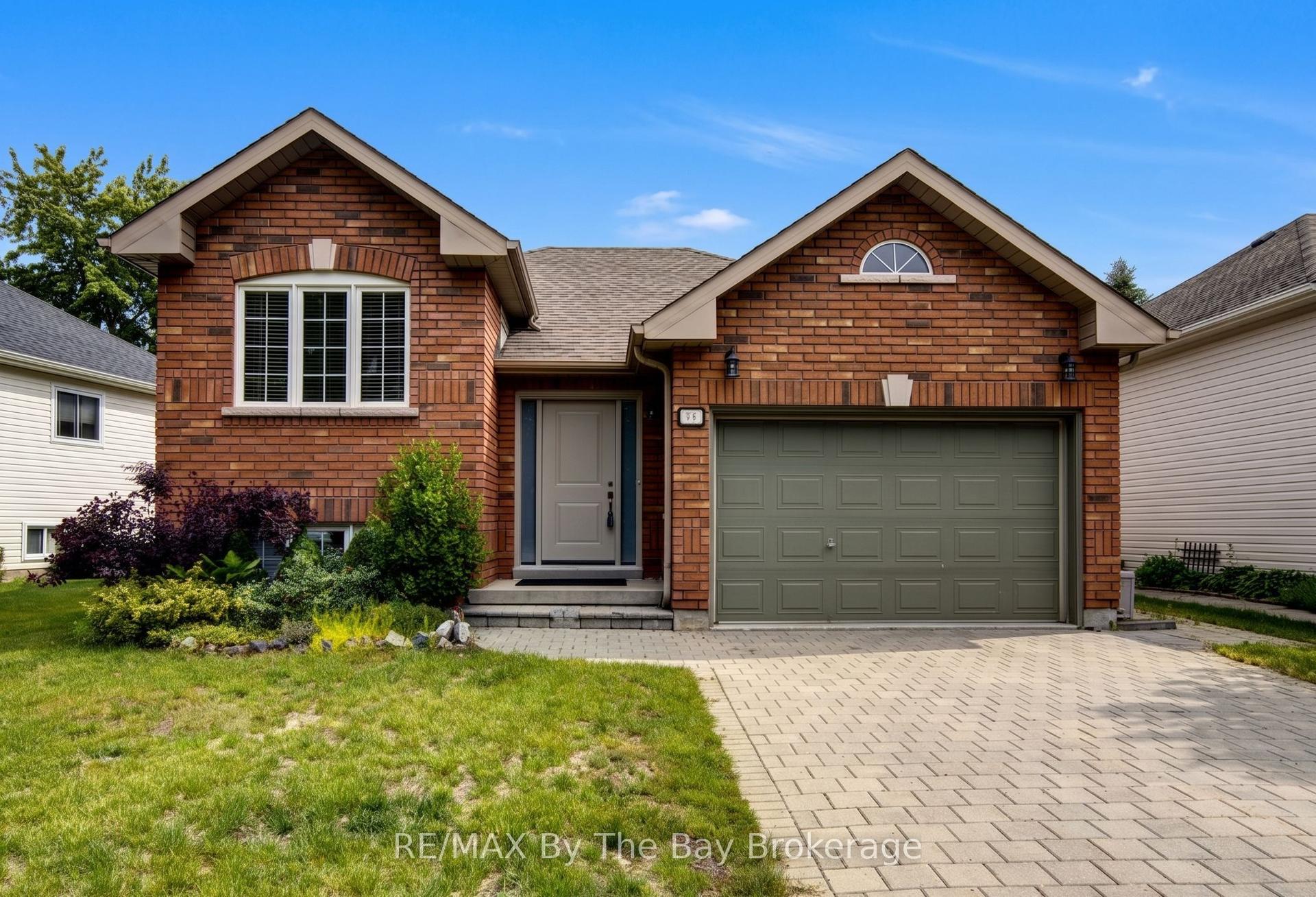 39 Rose Valley Way — photo 1