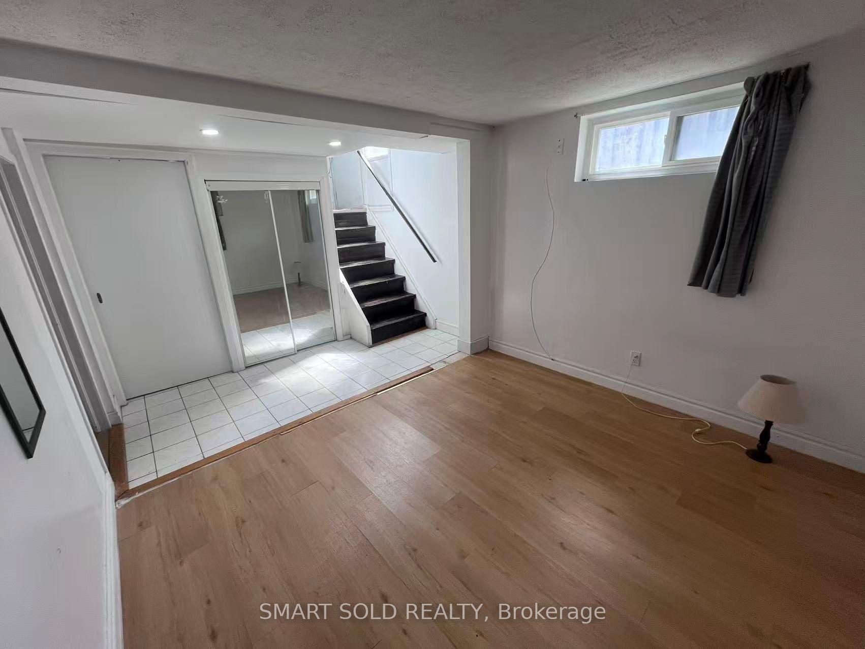 58 Emmeline Crescent Basement #Basement, Toronto — Detached for lease, photo 1