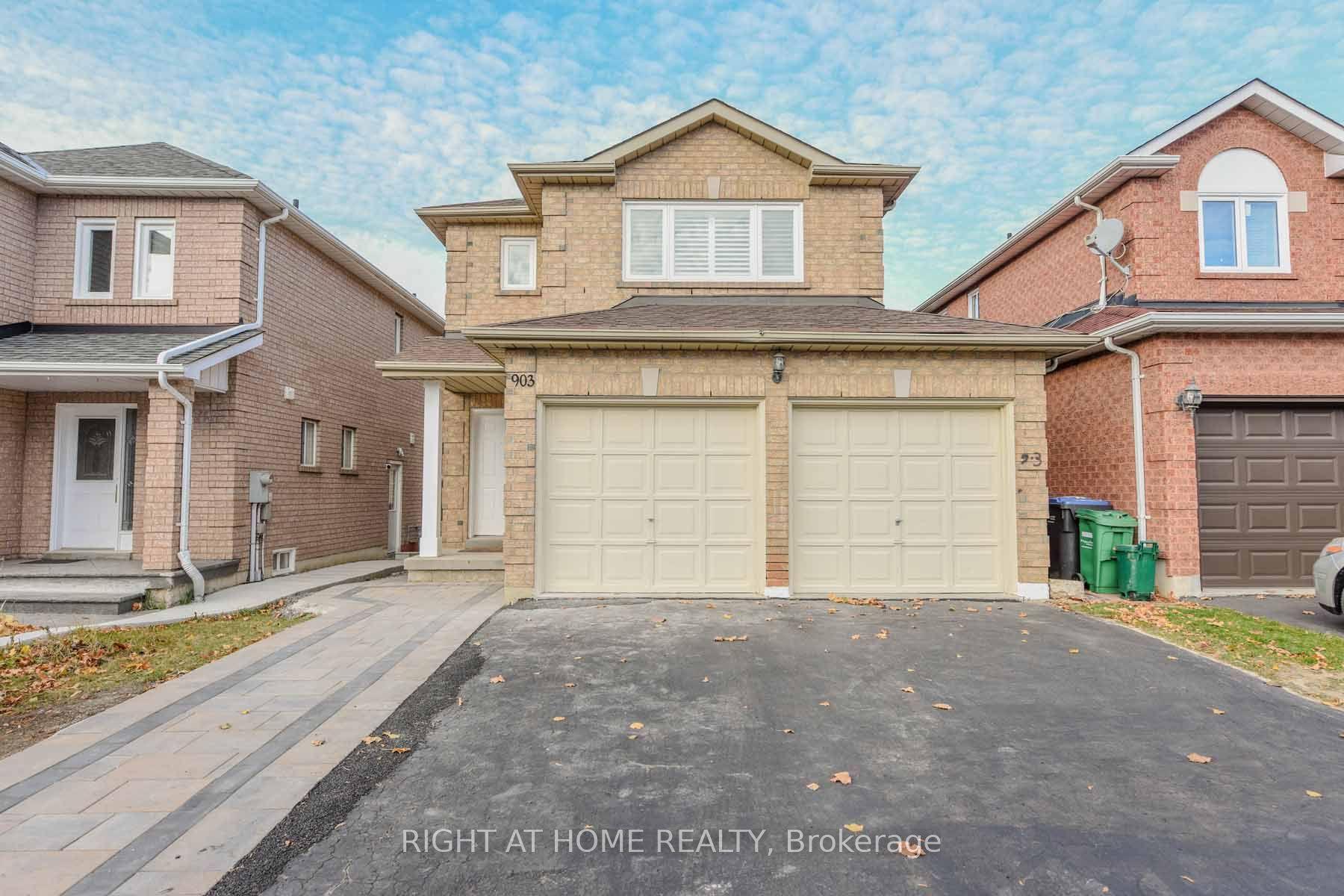 903 Blyleven Boulevard, Mississauga — Detached for lease, photo 1