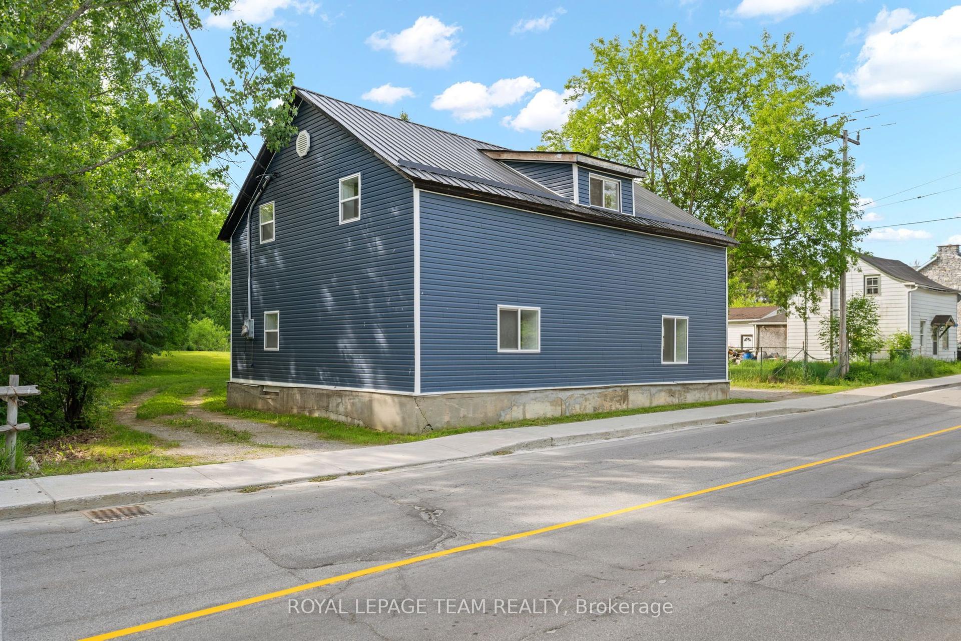 76 South Street — photo 1