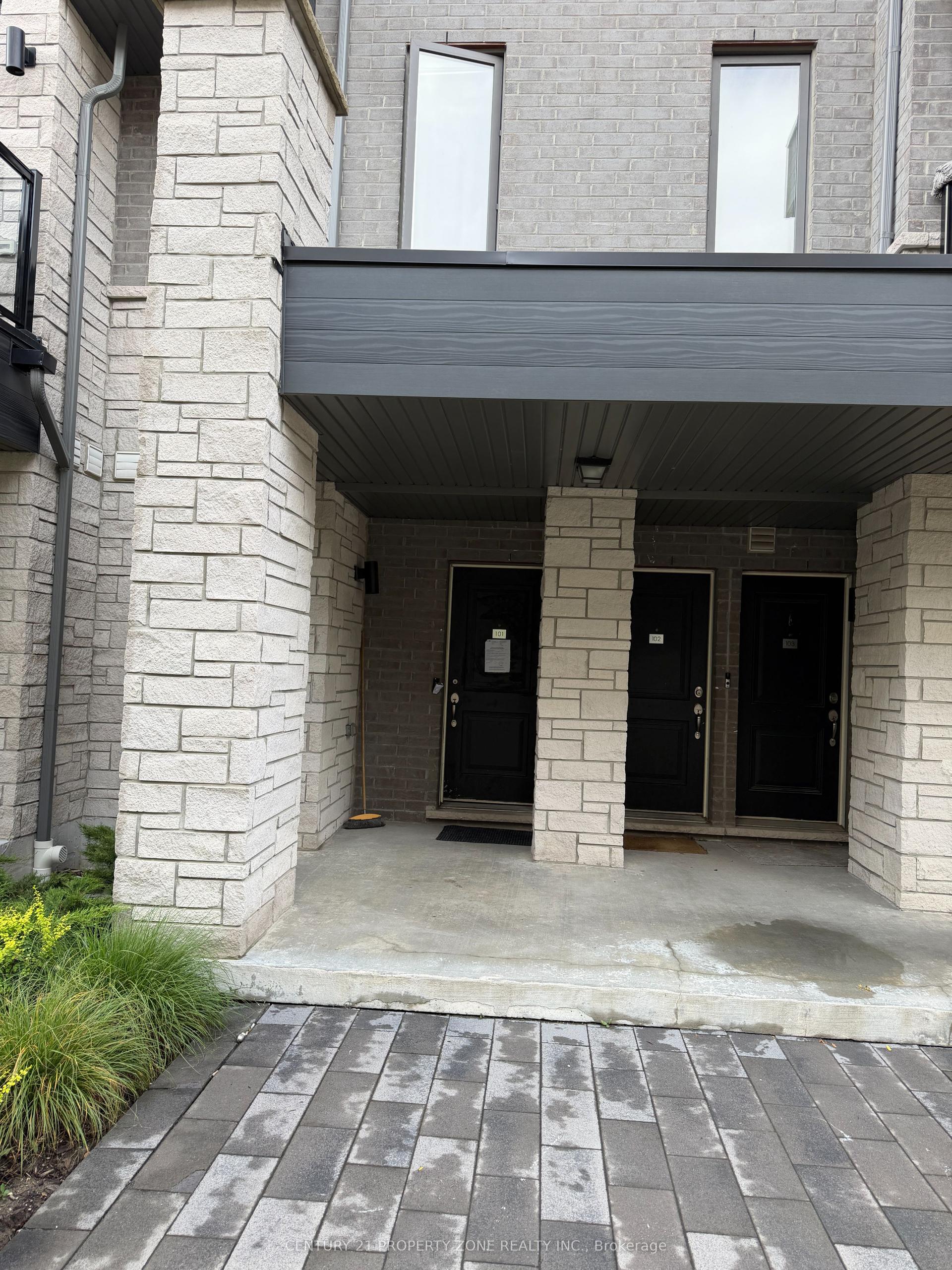 9470 The Gore Road 101 #101, Brampton — Condo Town for lease, photo 1