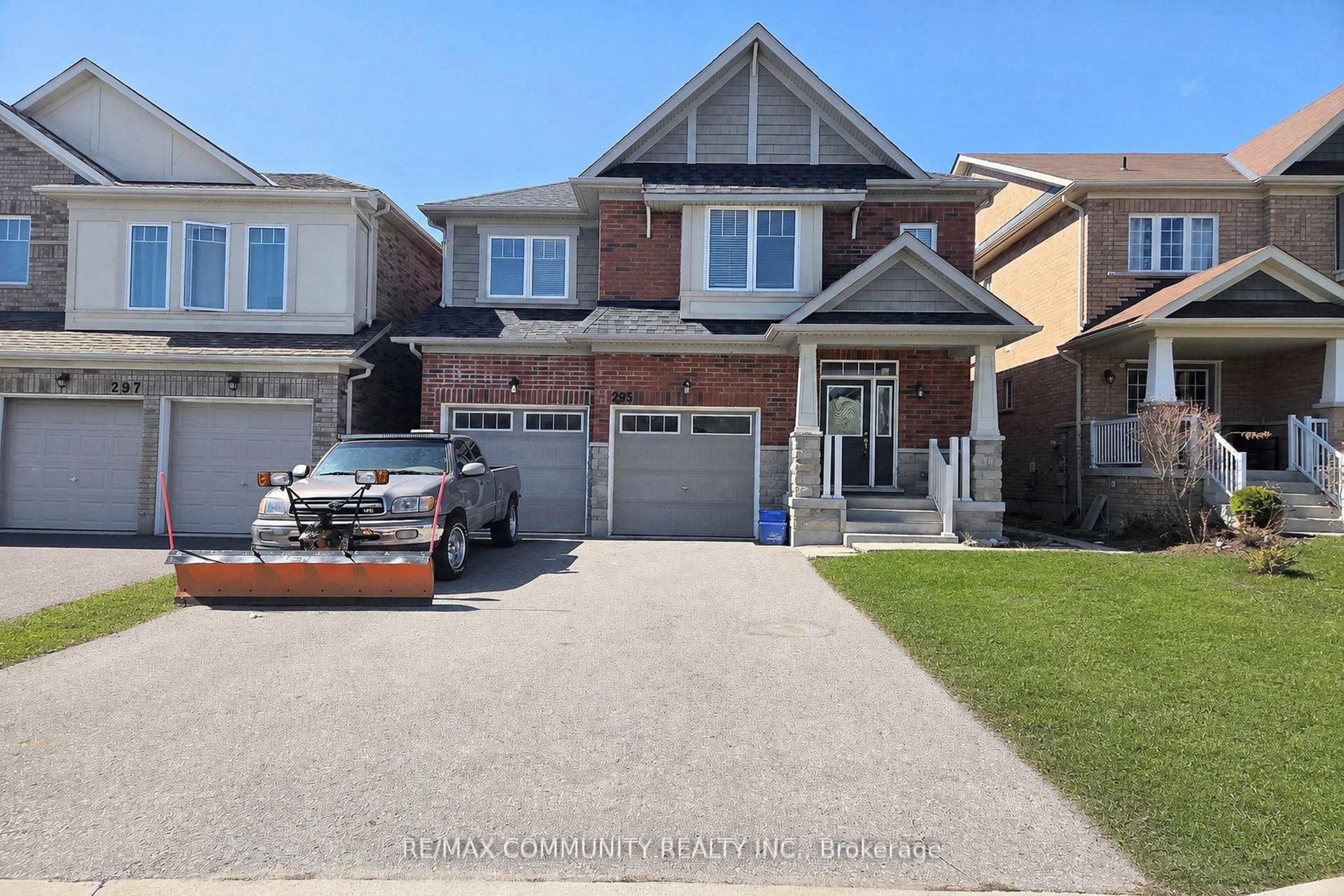 293 Pimlico Drive — photo 1
