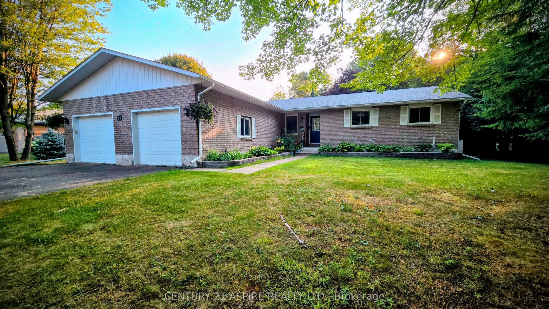 21 Heritage Drive — photo 1