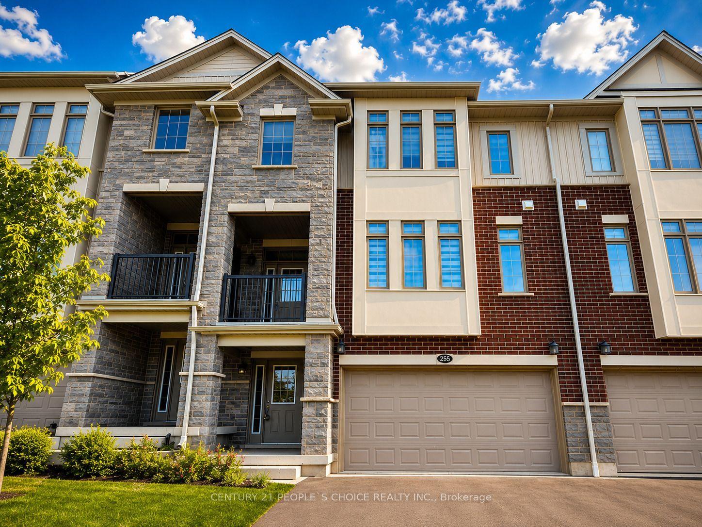255 Raspberry Place, Waterloo — Townhouse for sale, photo 1