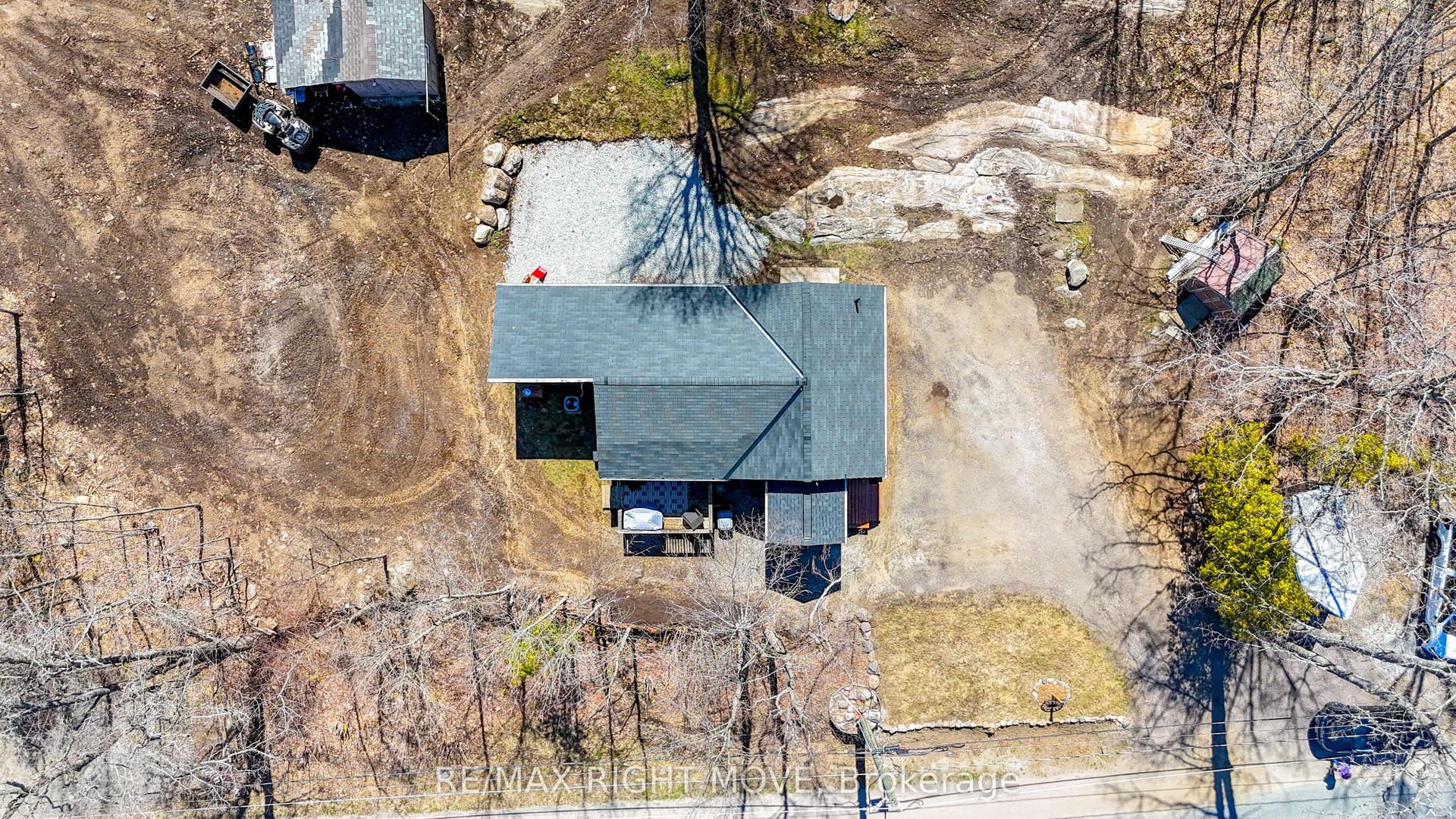 203 MUSQUASH Road — photo 1