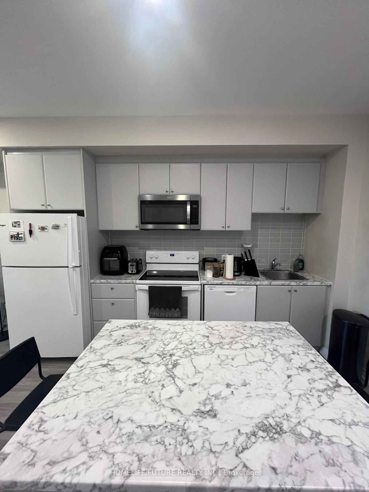 50 Herrick Avenue 126 #126 — photo 1