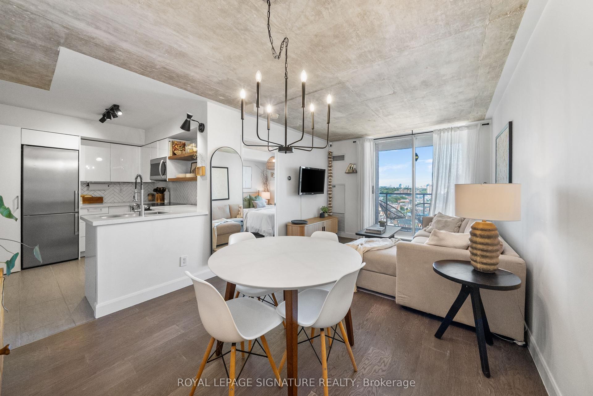 1369 Bloor Street W 1402 #1402, Toronto — Condo for sale, photo 1