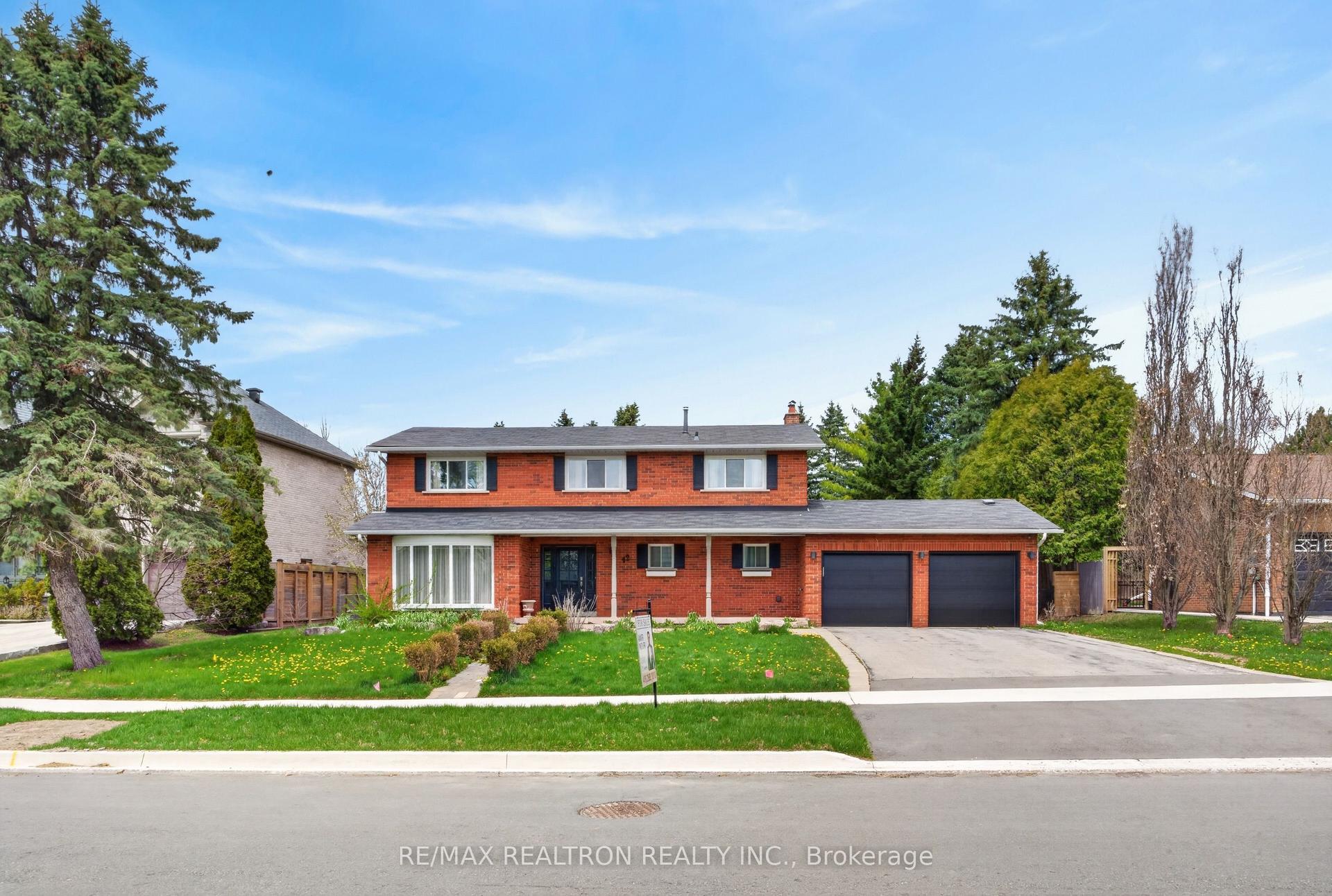42 Blackforest Drive — photo 1
