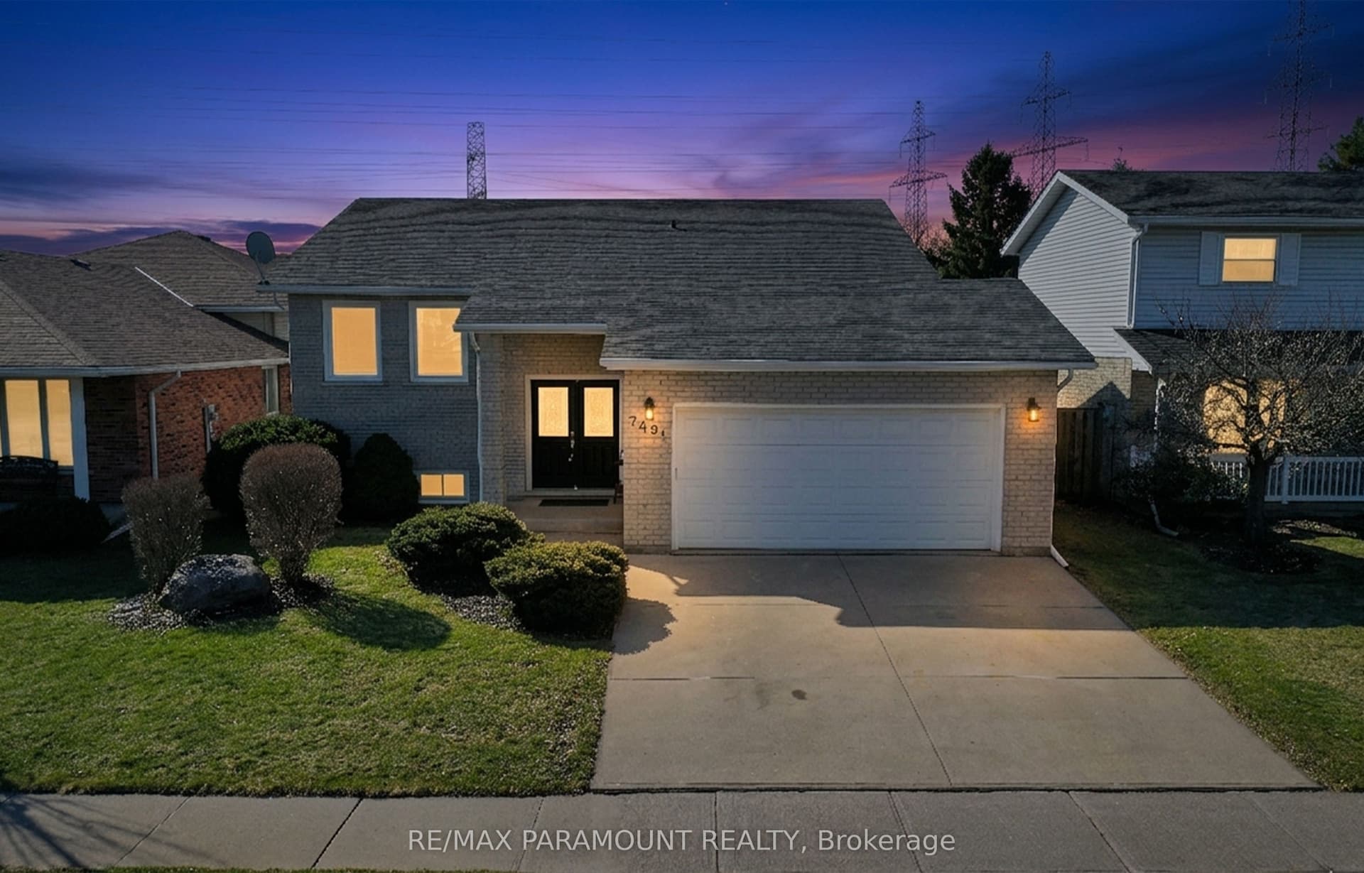 7491 Scholfield Road — photo 1