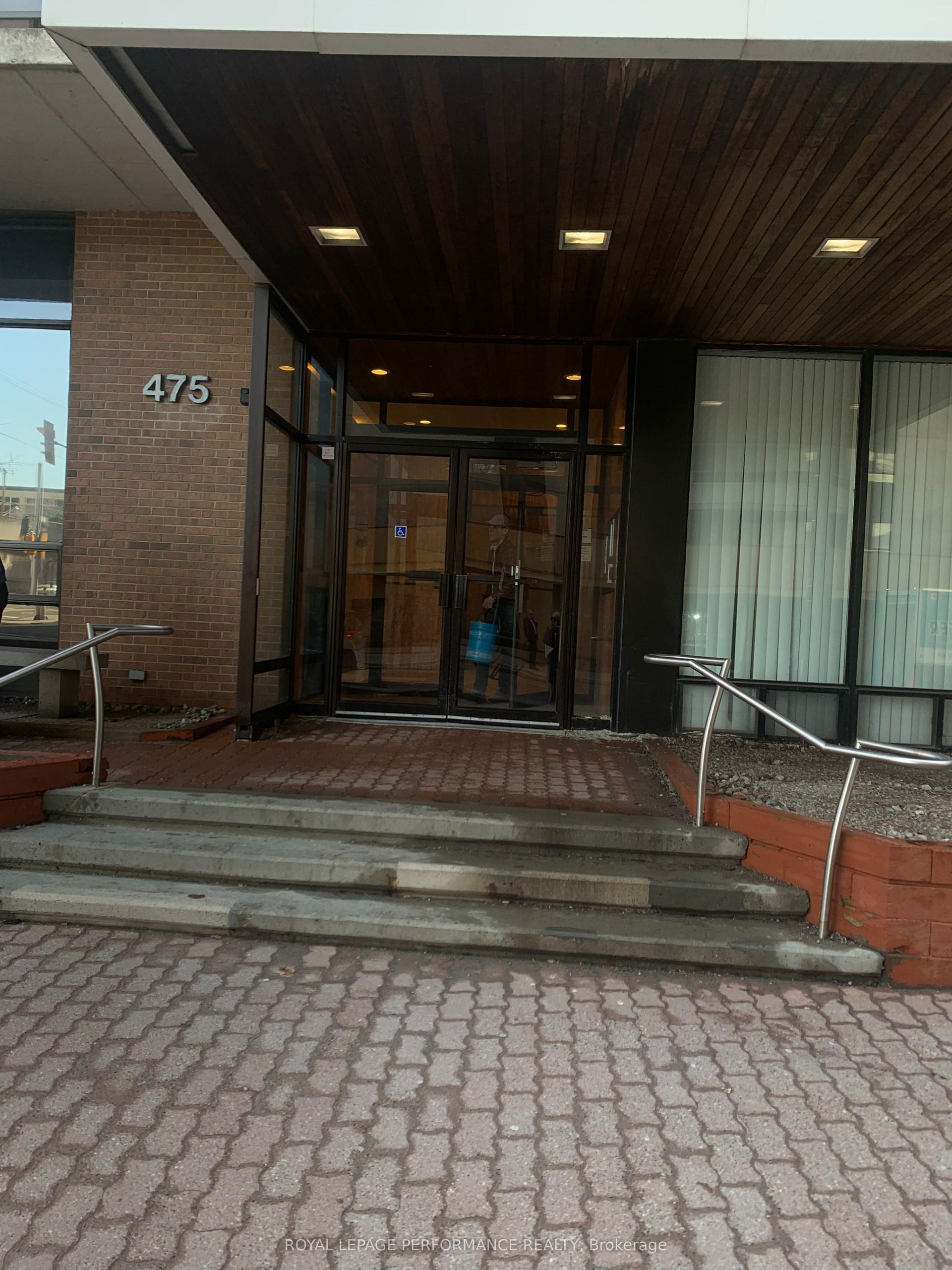 475 W Laurier Avenue W 1107 #1107 — photo 1