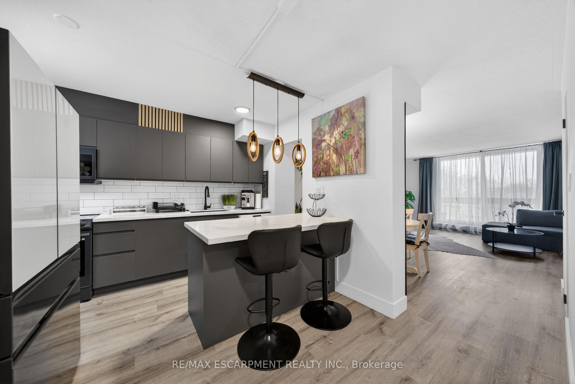350 Quigley Road 324 #324 — photo 1