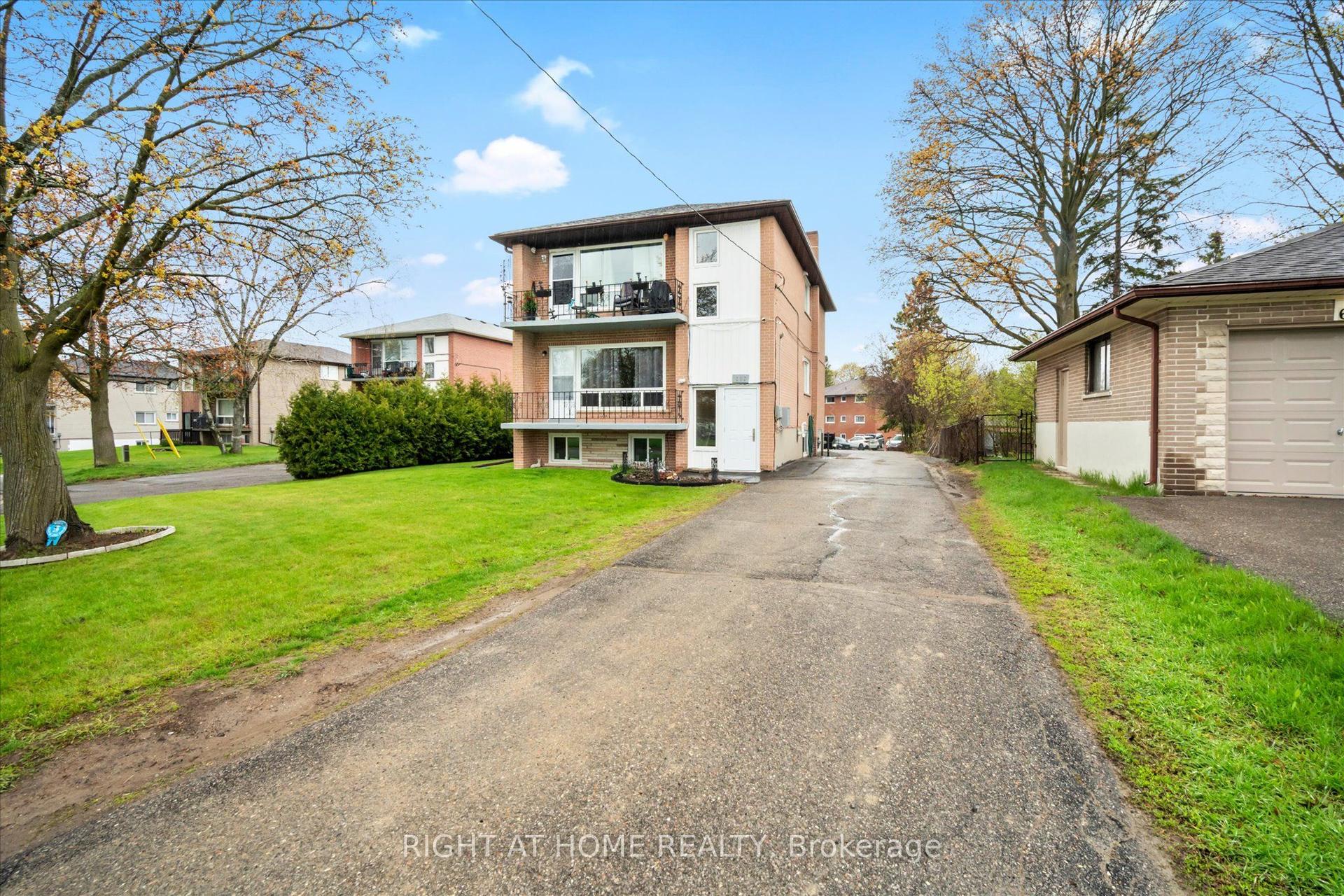 606 Lansdowne Drive — photo 1