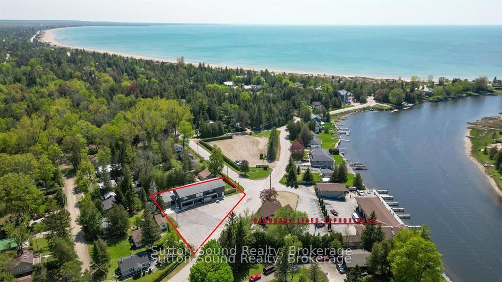 68 Sauble Falls Road — photo 1