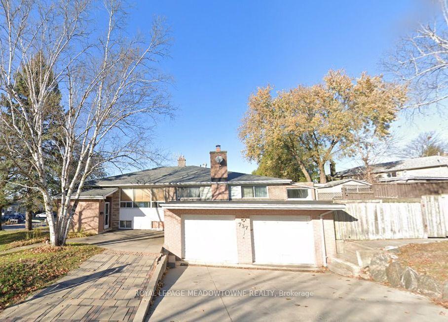 737 Botany Hill Crescent B #B, Newmarket — Semi-Detached for lease, photo 1
