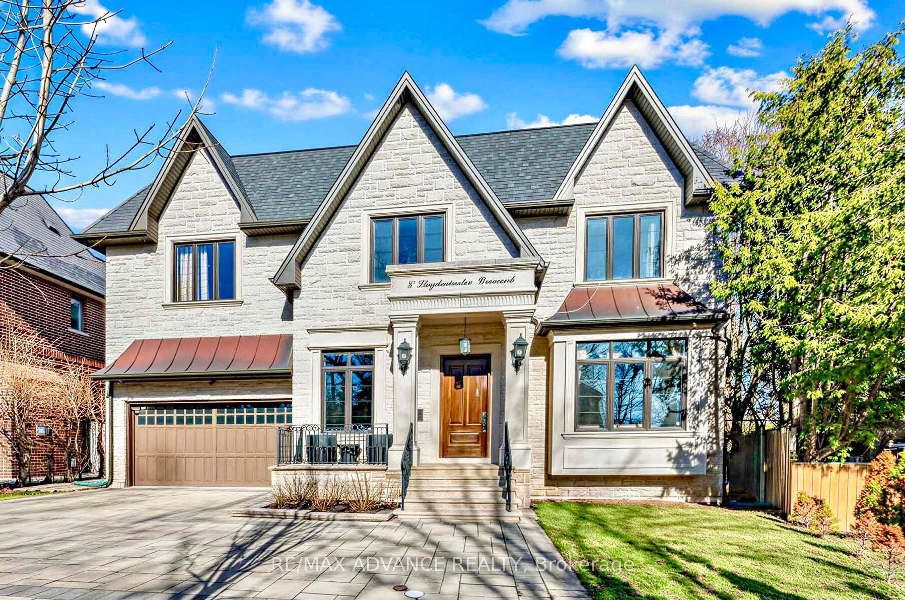 5 Lloydminster Crescent — photo 1