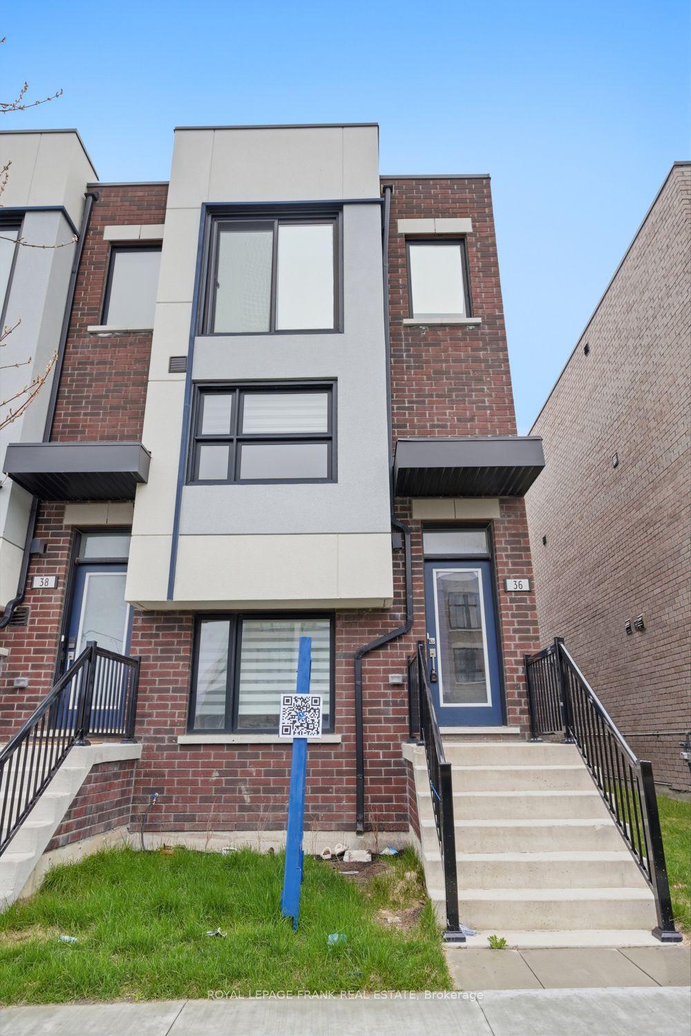 36 Bateson Street — photo 1