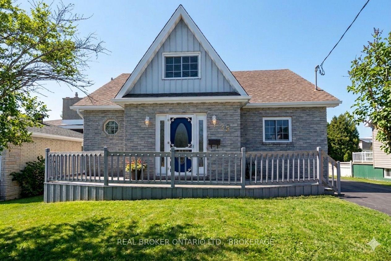 25 Dunbar Avenue — photo 1