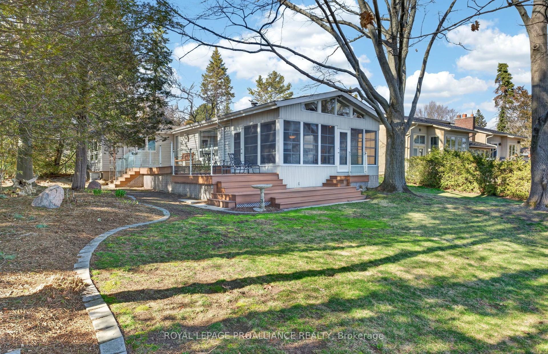 482 Island Road — photo 1