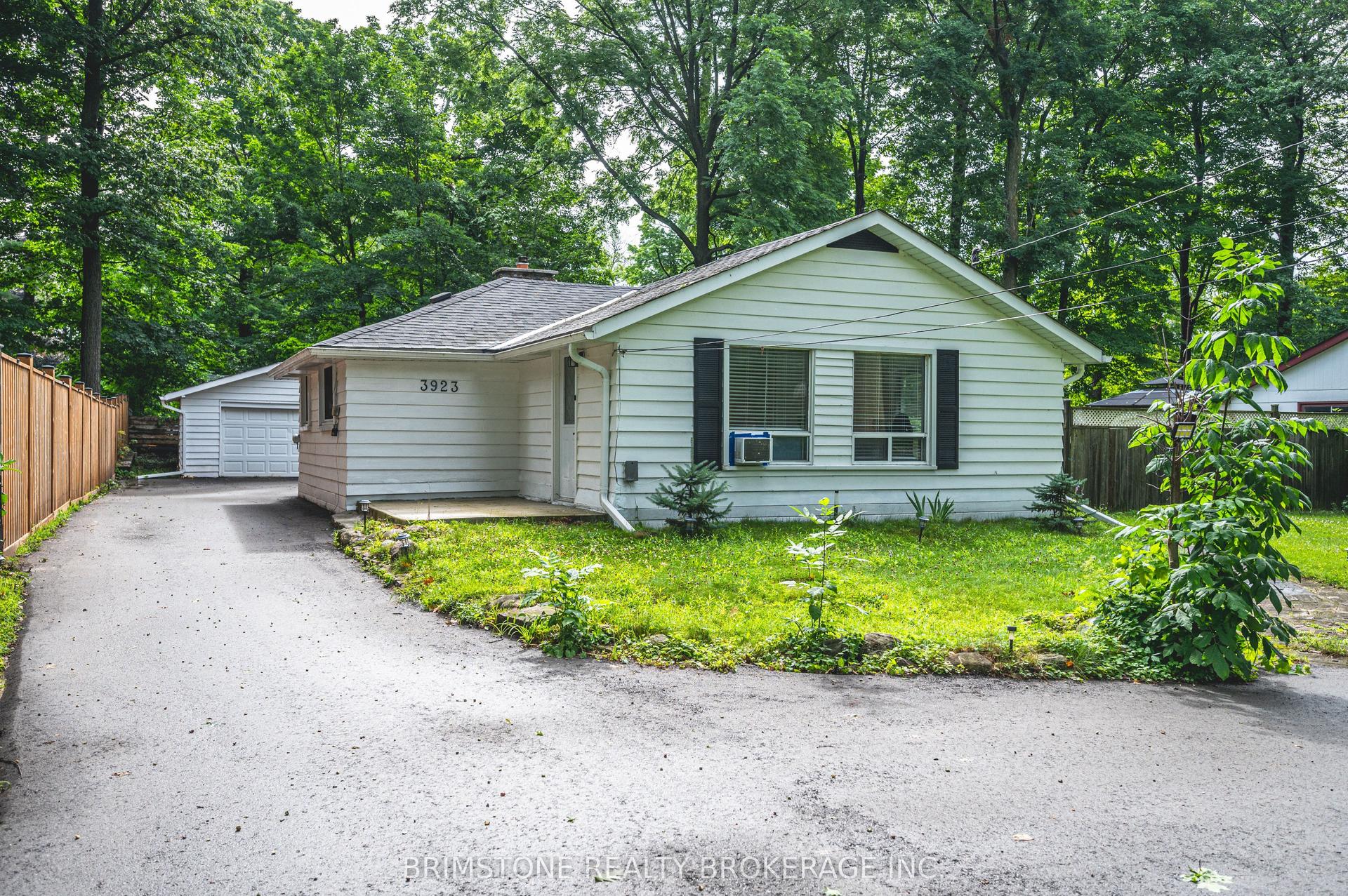 3923 Algonquin Avenue, Innisfil — Detached for lease, photo 1