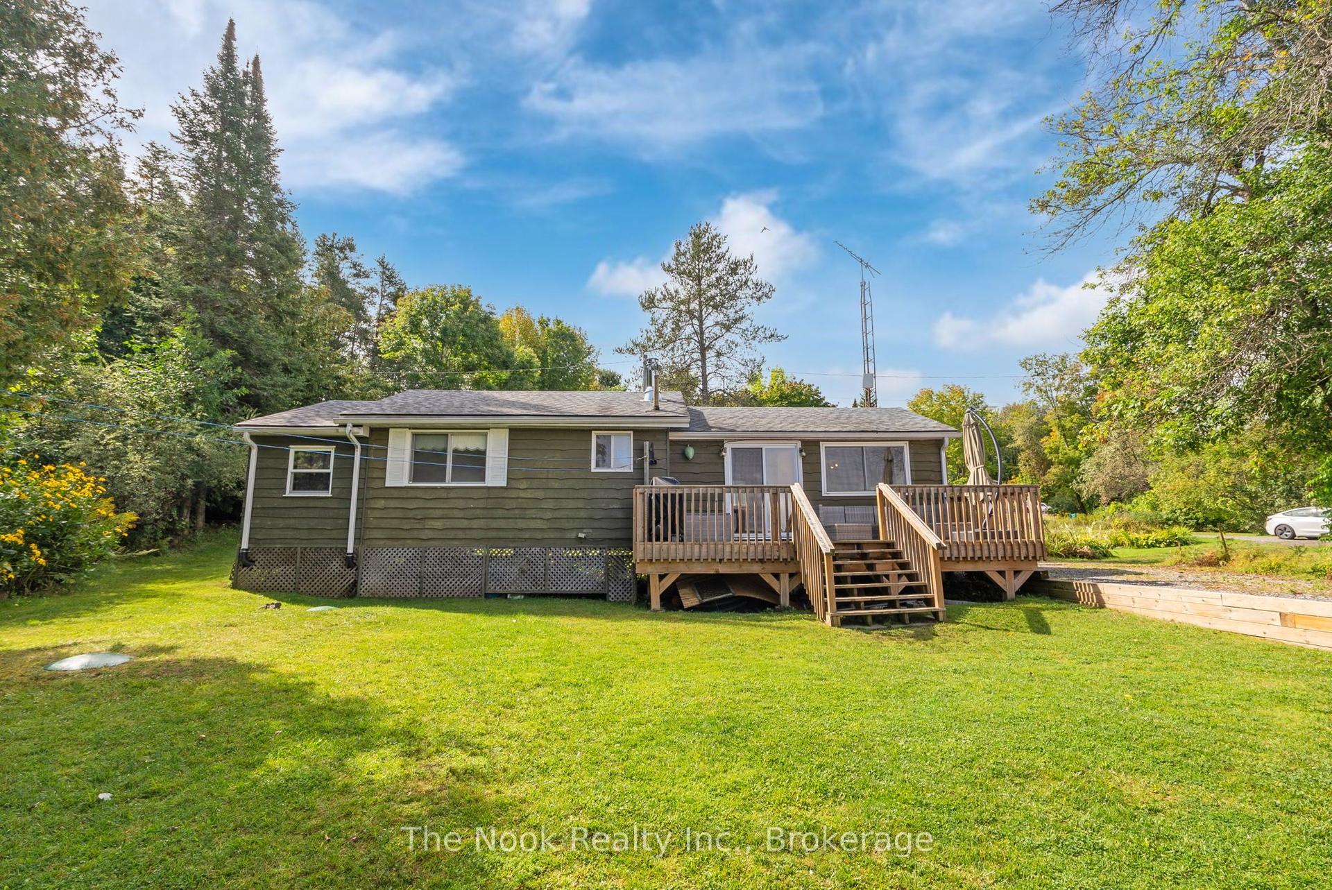 37 Goldfinch Lane, North Kawartha — Detached for sale, photo 1