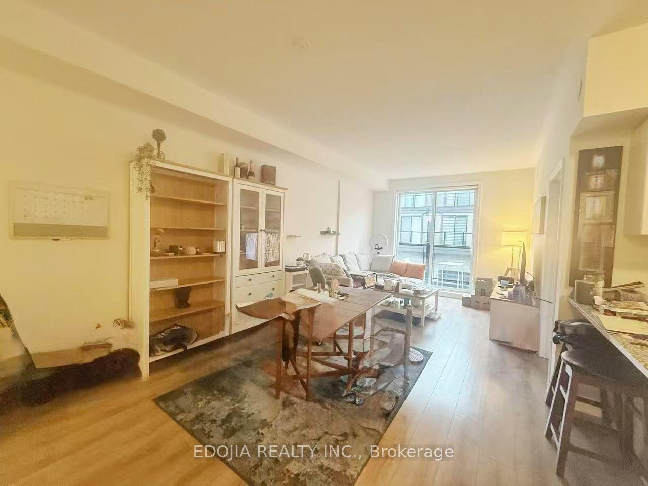 20 Woodstream Drive 3 #3 — photo 1
