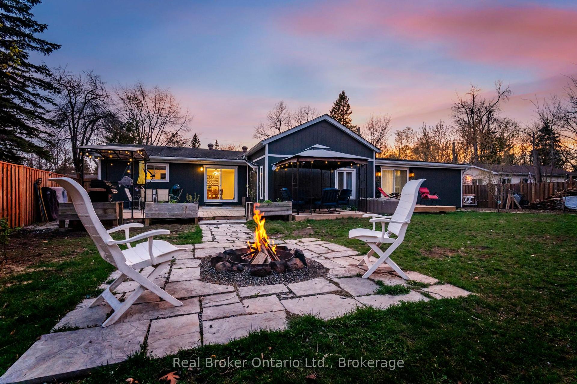 2307 Somers Boulevard — photo 1