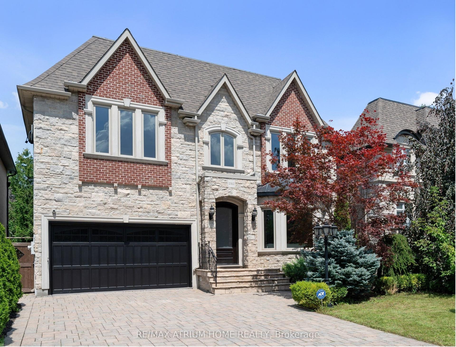 242 Parkview Avenue, Toronto — Detached for sale, photo 1