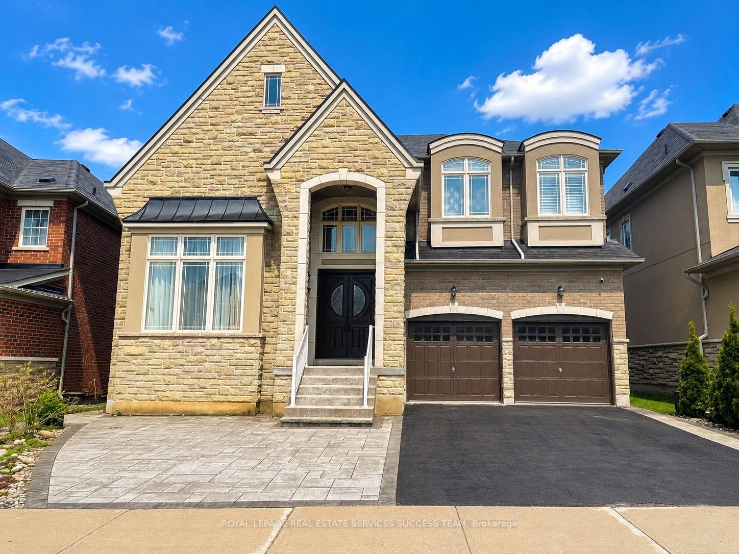 77 Lady Nadia Drive — photo 1