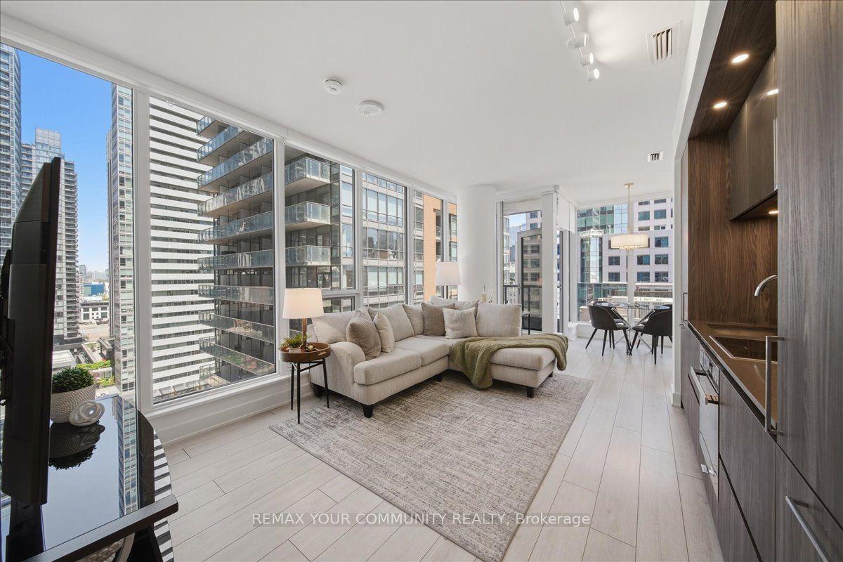 15 Mercer Street 1806 #1806 — photo 1