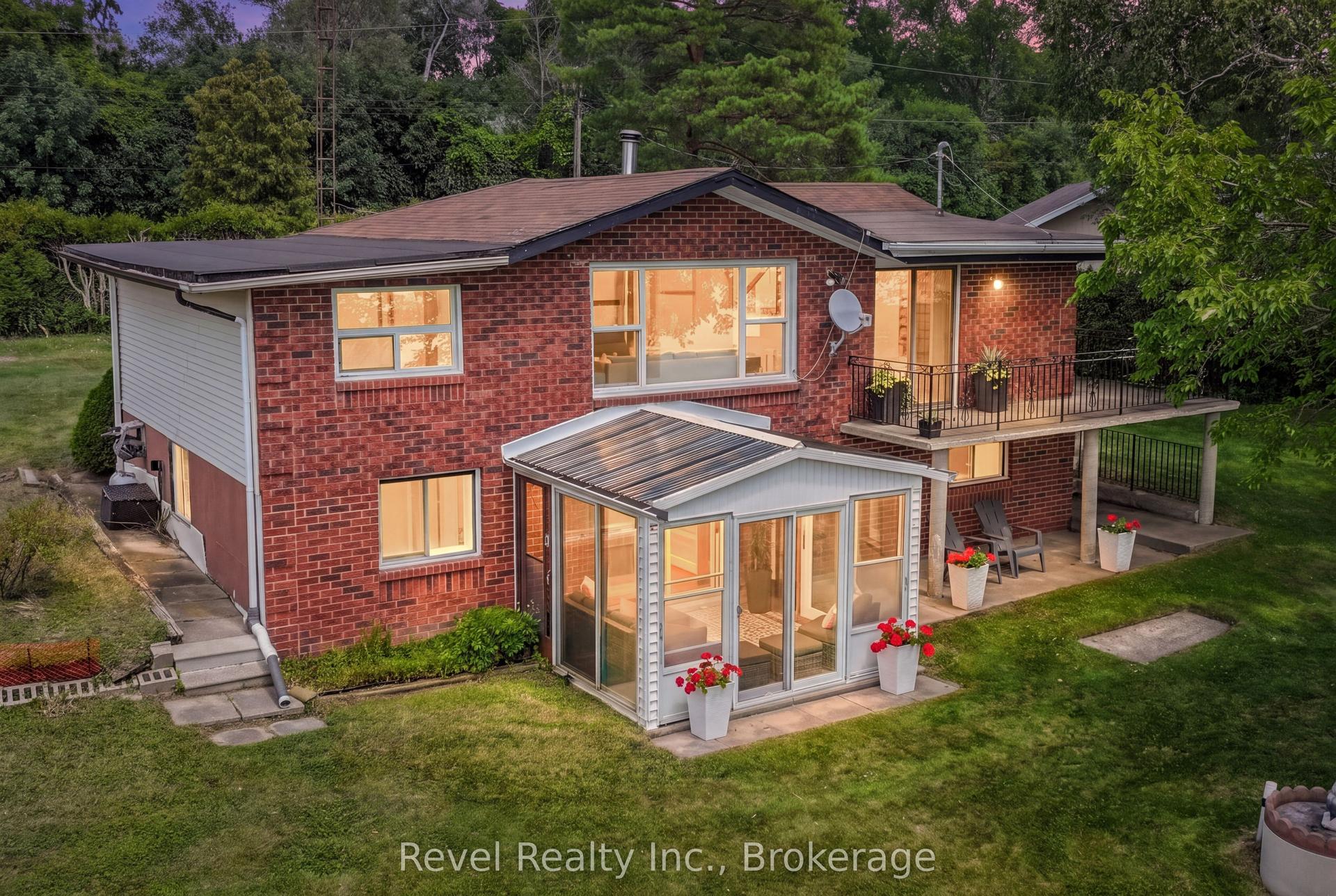 79 Oakdene Crescent, Kawartha Lakes — Detached for sale, photo 1
