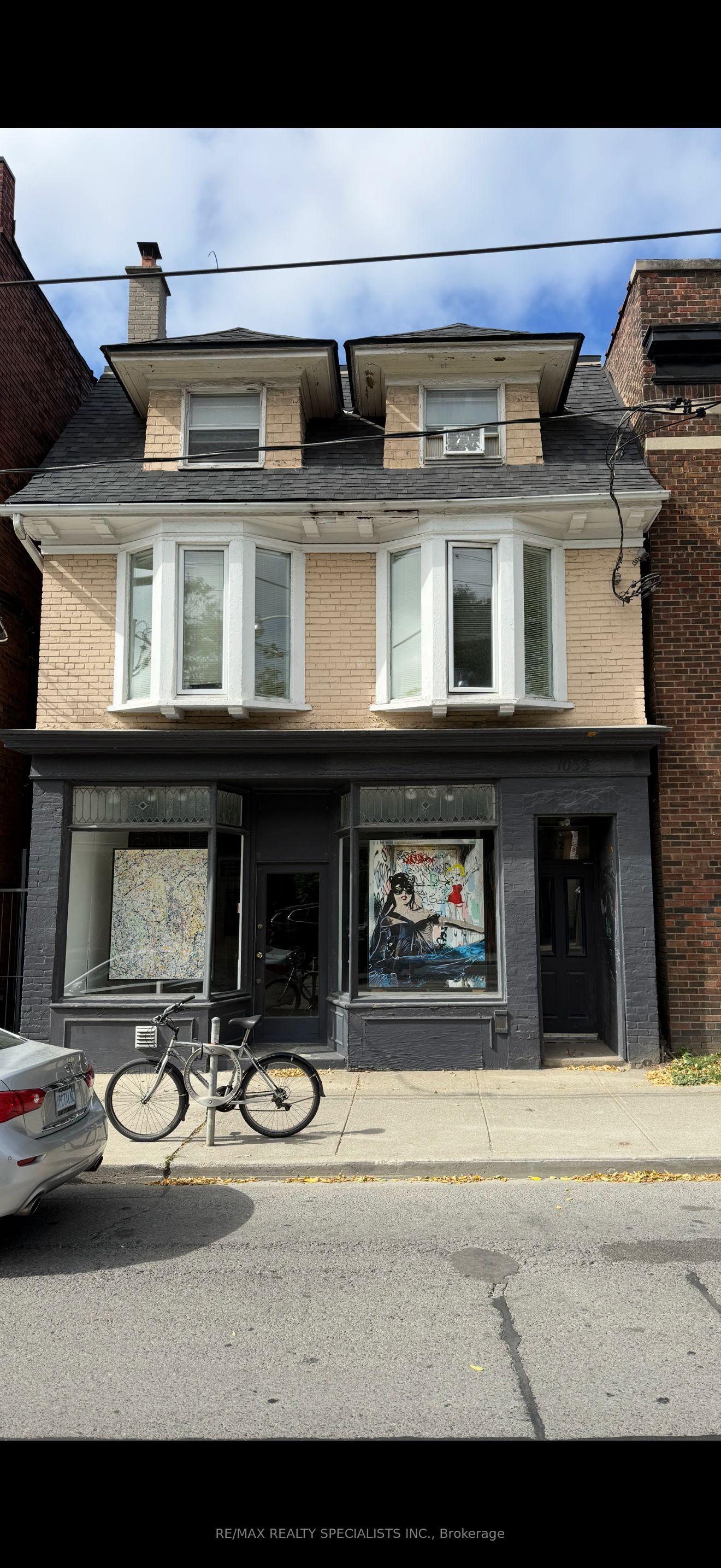 1052 Bathurst Street — photo 1