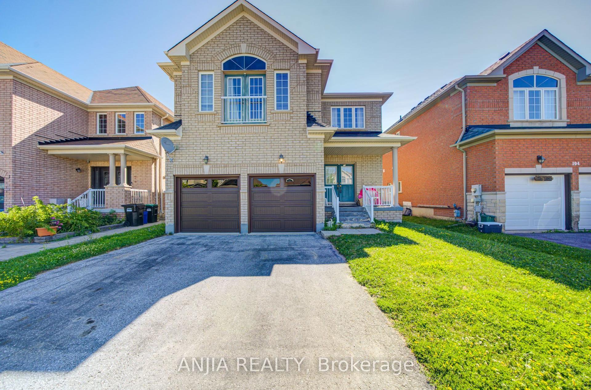 102 Westminster Circle, Barrie — Detached for sale, photo 1