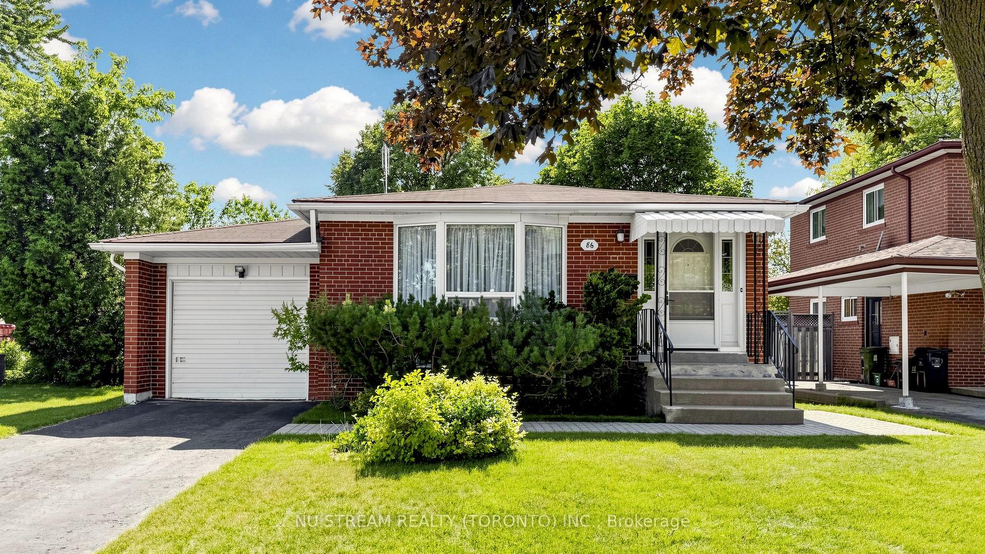 86 Brian Drive, Toronto — Detached for sale, photo 1