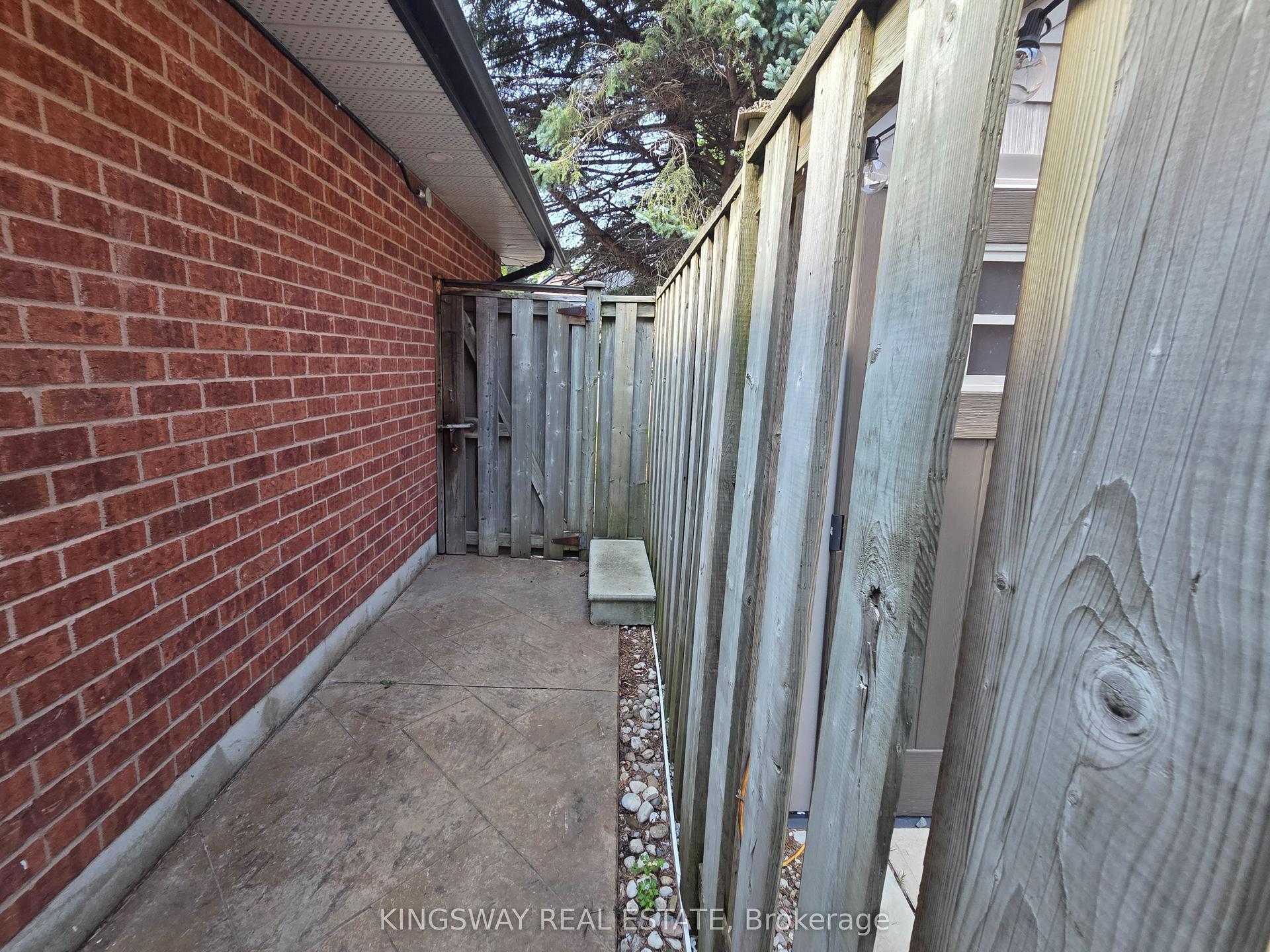 1756 Bridewell Court Basement Apt #Basement Apt, Mississauga — Detached for lease, photo 1